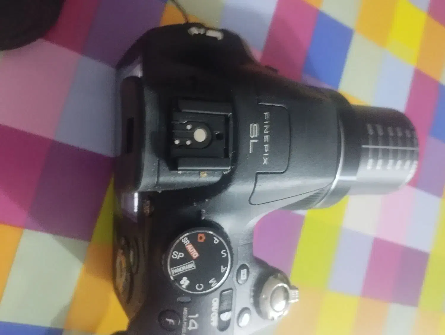 دوربین سالم بدون خط و خش|دوربین عکاسی و فیلم‌برداری|شاهین‌شهر, مسکن مهر|دیوار