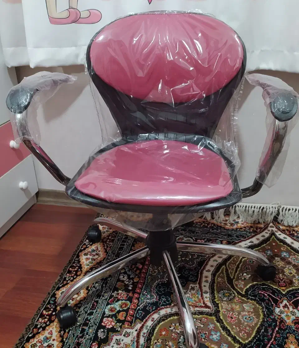 صندلی چرخدار،جکدار|صندلی و نیمکت|پرند, فاز ۵|دیوار