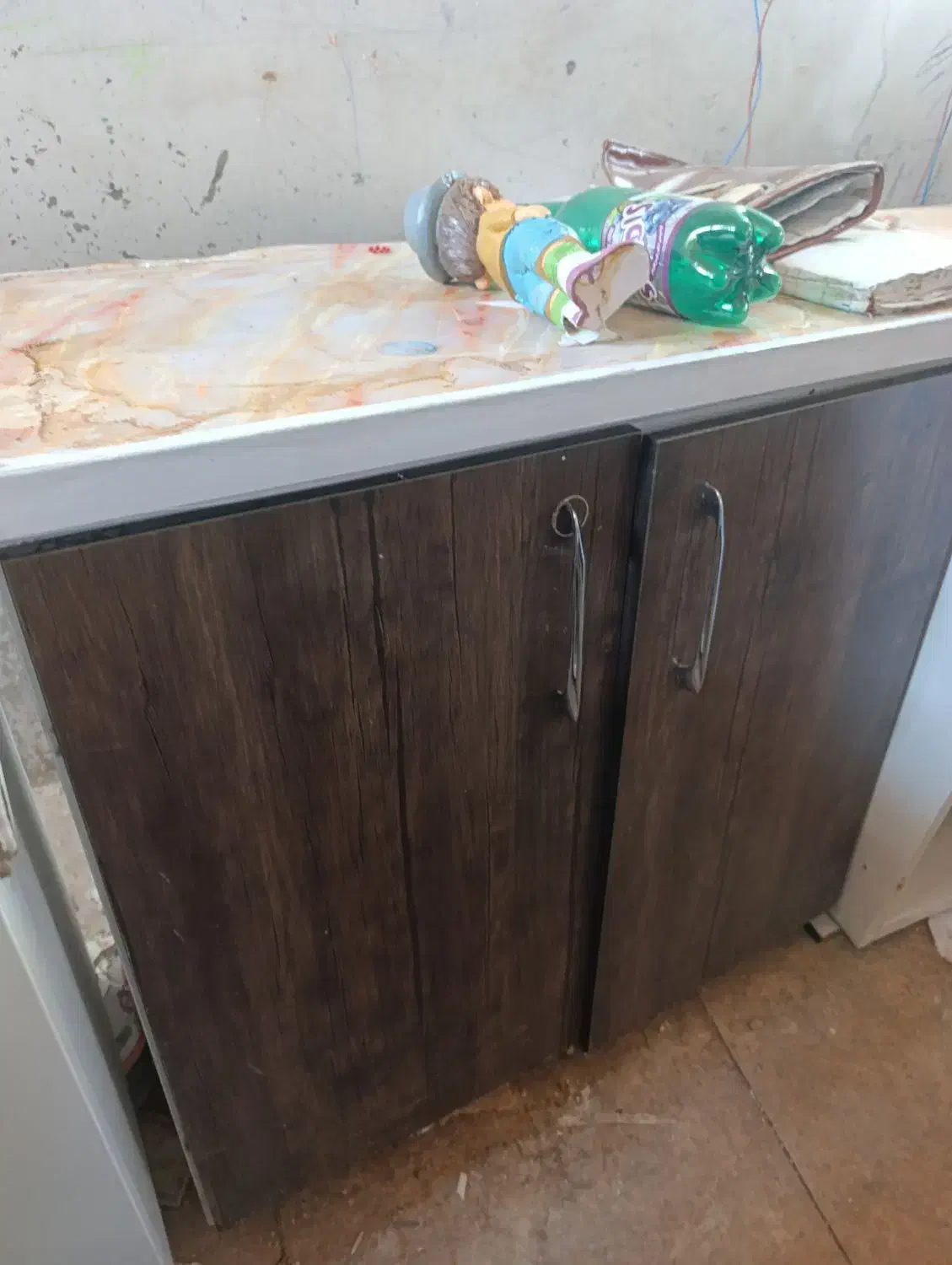 کابینت|آب‌چکان و نظم‌دهنده ظروف|مرودشت, ثبت احوال|دیوار