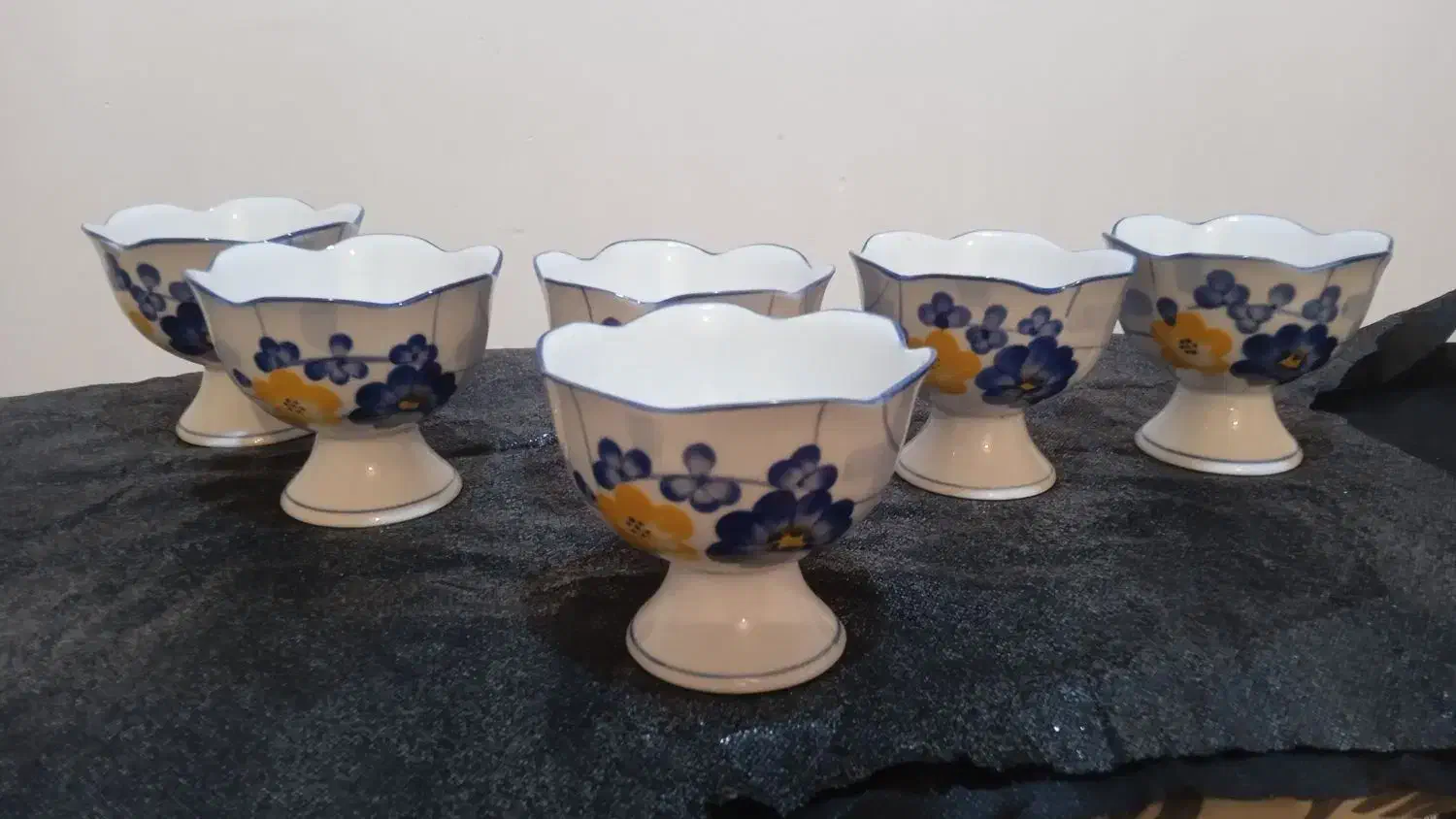 ظروف گل پنبه ای قدیمی شش عدد آنتیک|کلکسیون اشیاء عتیقه|ایذه, |دیوار