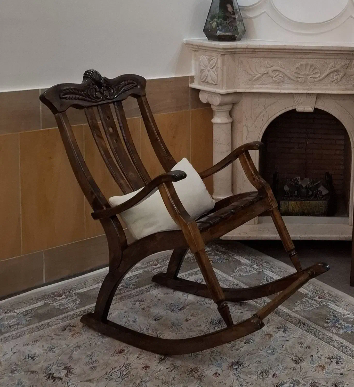 صندلی راک با چوب توسکا (نو)|صندلی و نیمکت|قرچک, پارک جنگلی|دیوار