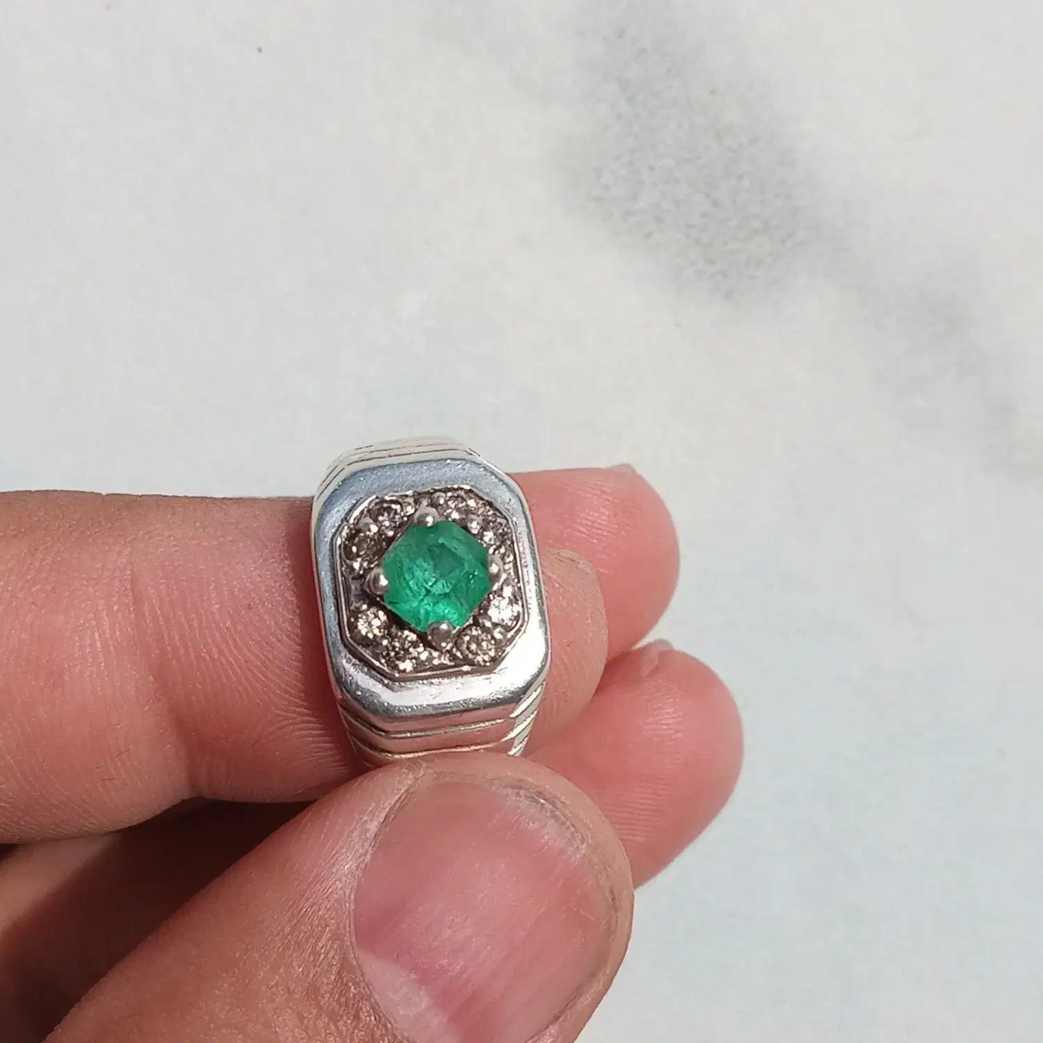 انگشتر زمرد پنجشیر|جواهرات|قم, شهرک امام حسین|دیوار