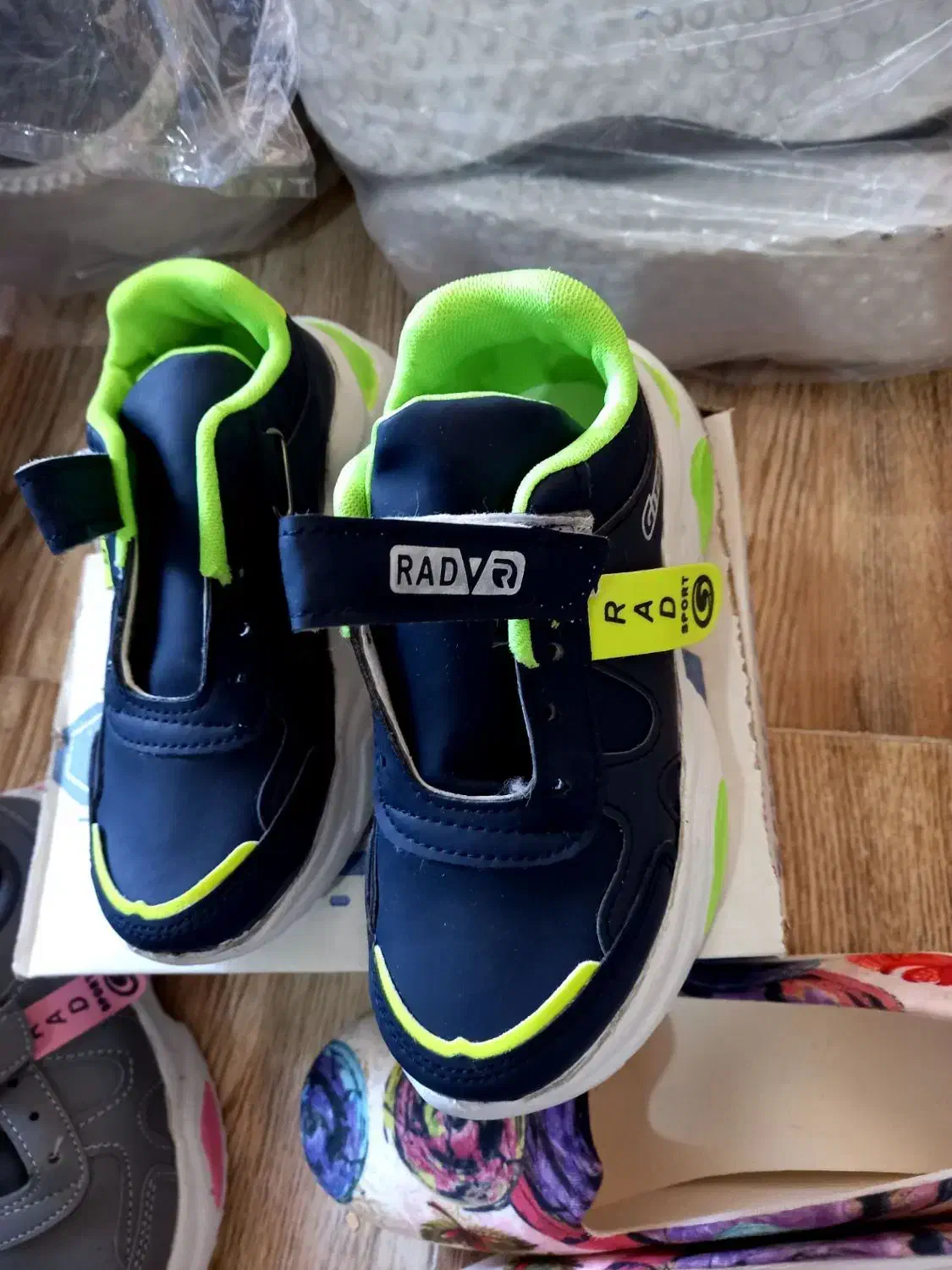 کتونی کفش بچه گانه شیک زیبا شماره31*32*33*34|کفش و لباس بچه|ورامین, ورامین|دیوار