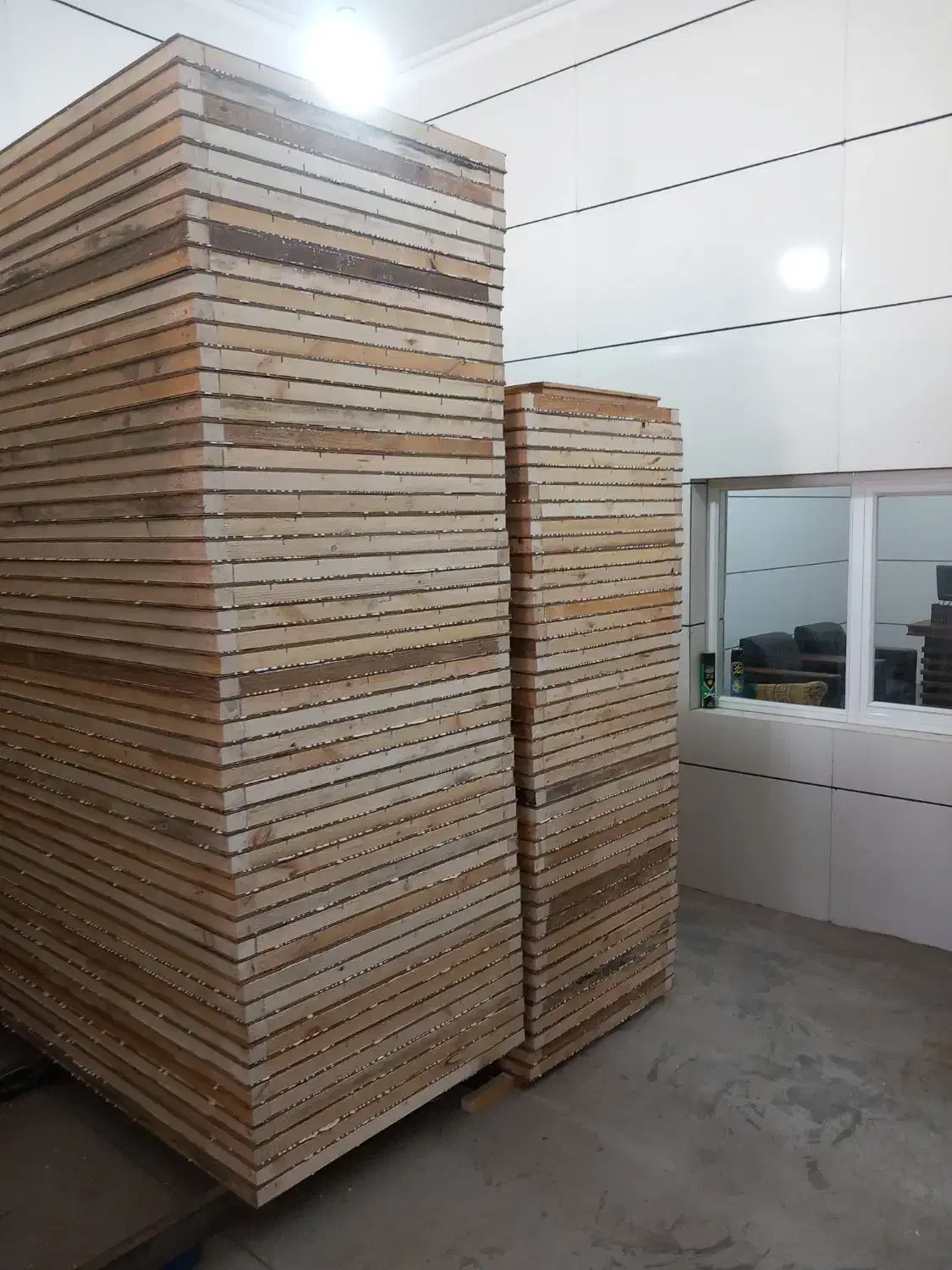 نیازمندهمکارجهت کاردرکارگاه تولیدی درب چوبی|استخدام صنعتی، فنی، مهندسی|یزد, |دیوار