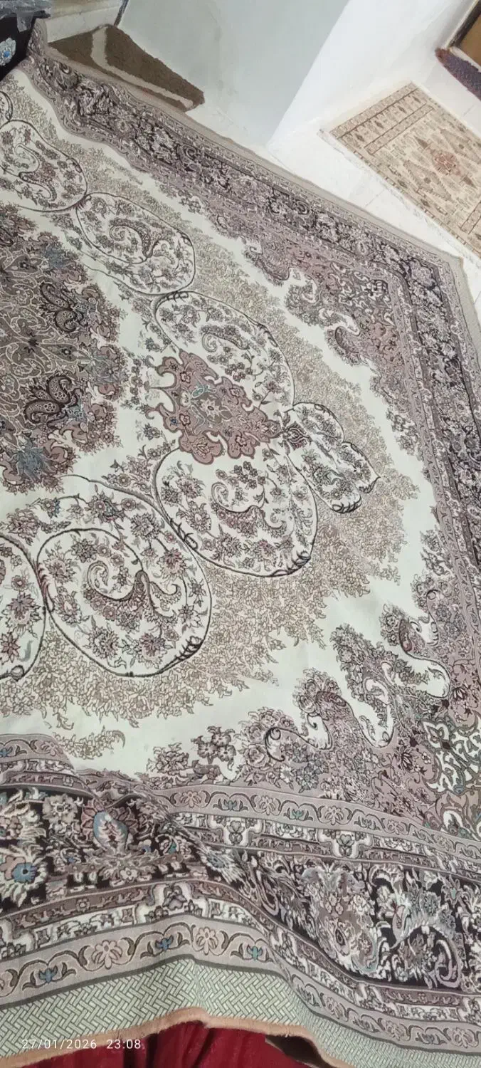 رو فرشی|روفرشی|اصفهان, بهارستان|دیوار