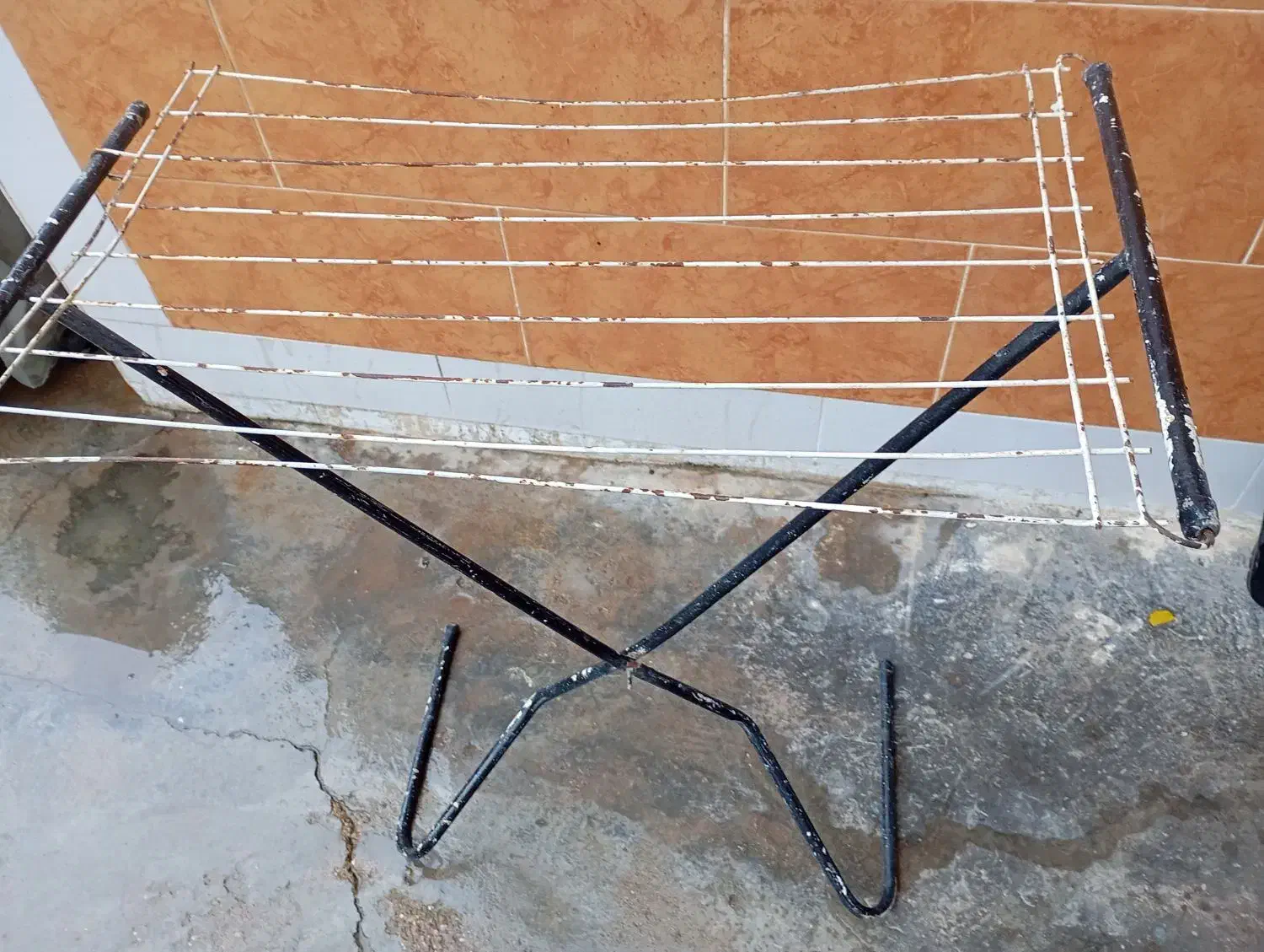 رخت آویز|بندرخت و رخت‌آویز|مسجد سلیمان, |دیوار