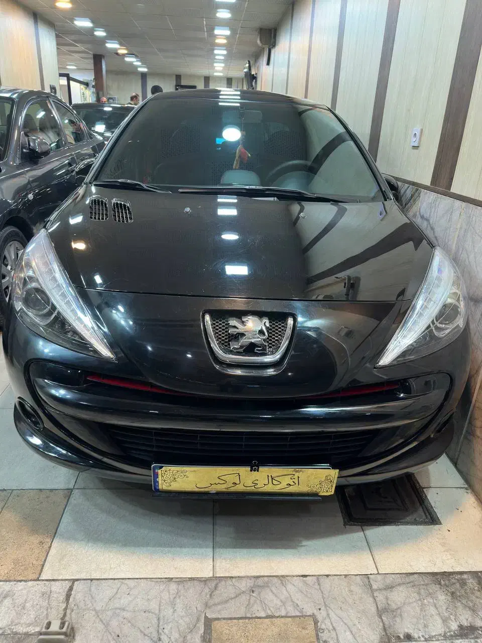 پژو۲۰۷پانا۱۴۰۱نقدومعاوضه|خودرو سواری و وانت|مشهد, دانشجو|دیوار