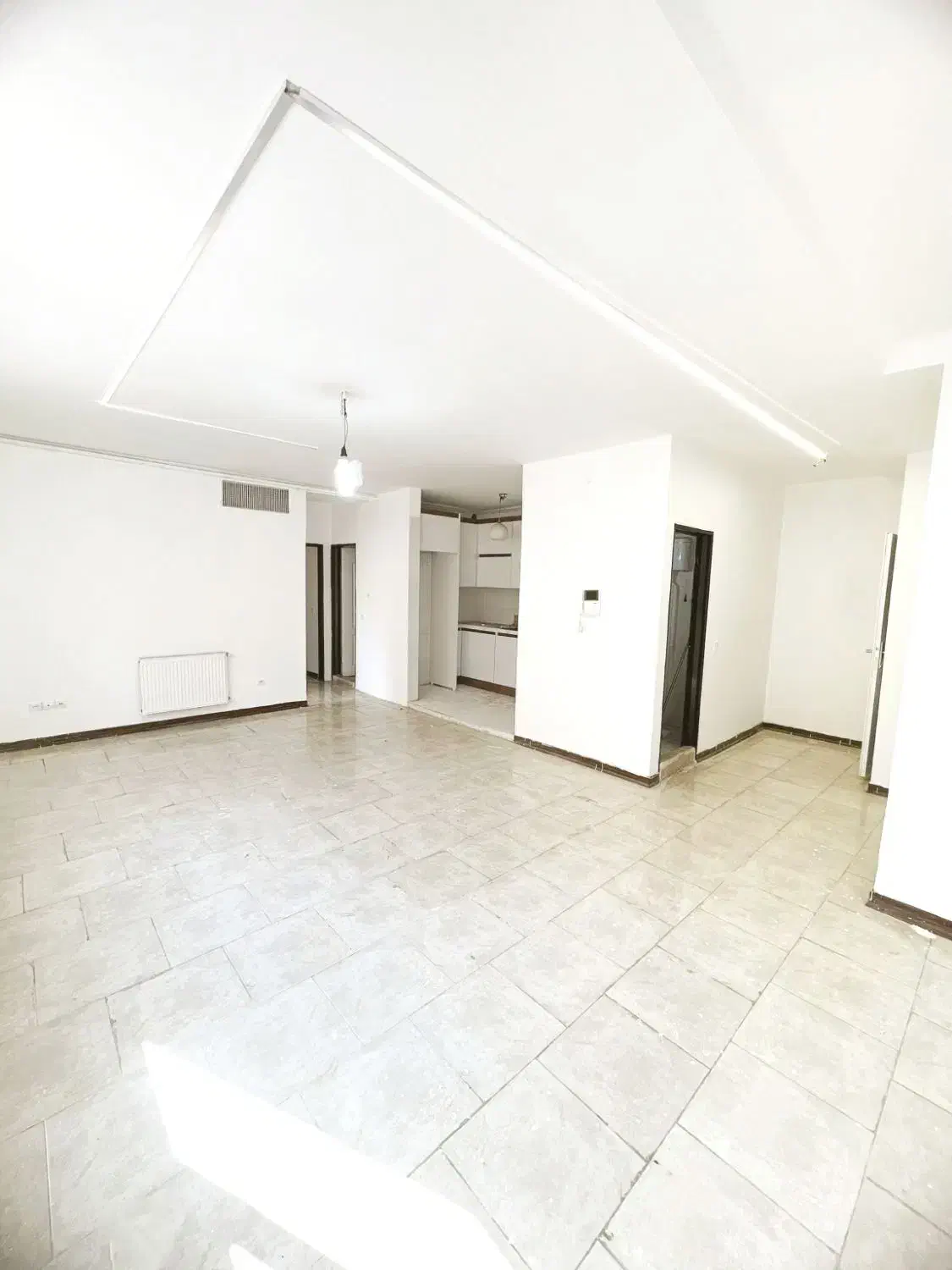 کلید نخورده فول امکانات /چسب مرکز خرید و حمل و نقل|فروش آپارتمان|هشتگرد, شهرک گلها|دیوار