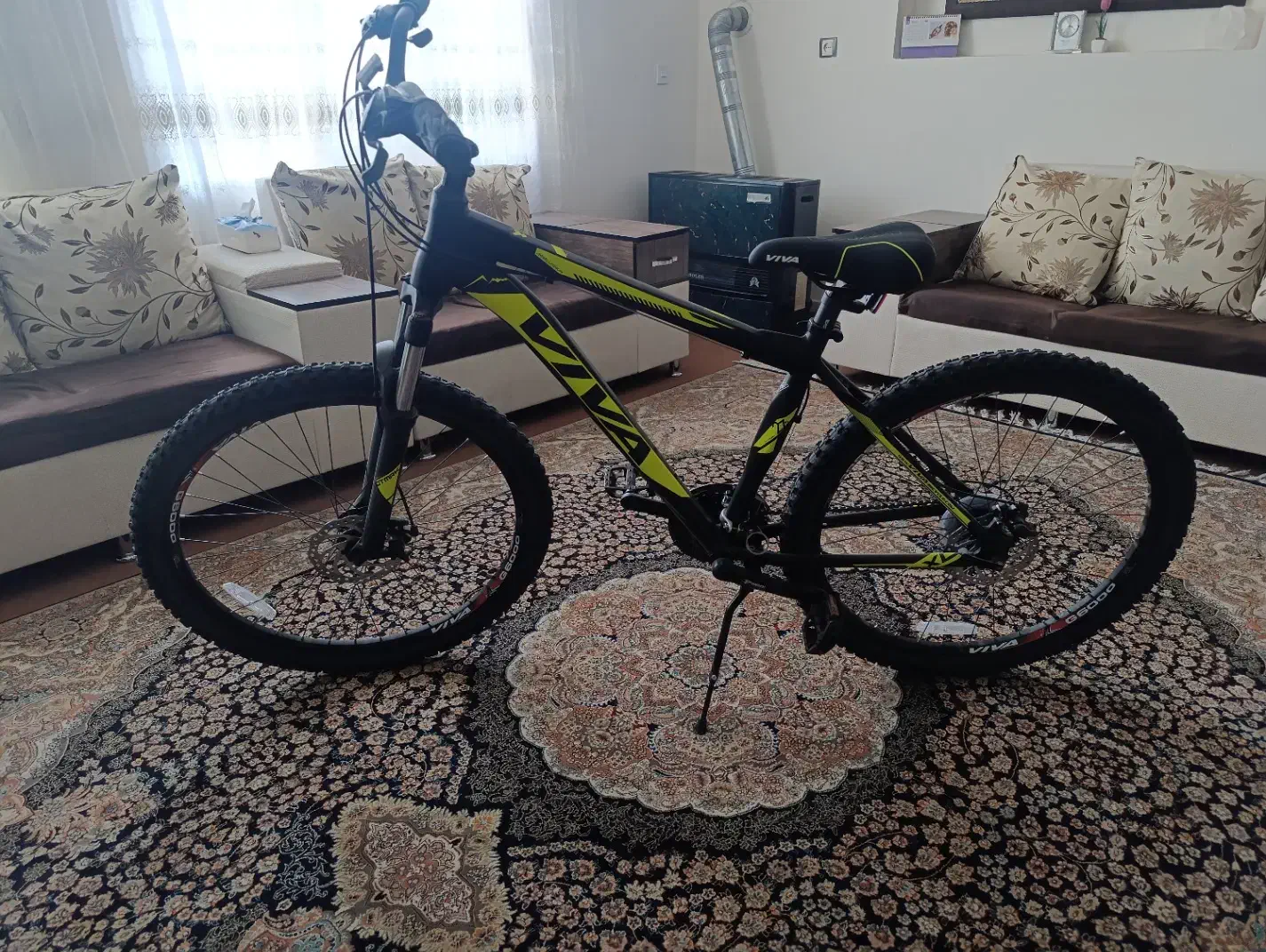 دوچرخه VIVA نو سایز بیست و هفت و نیم|دوچرخه، اسکیت، اسکوتر|رباطکریم, رباطکریم|دیوار