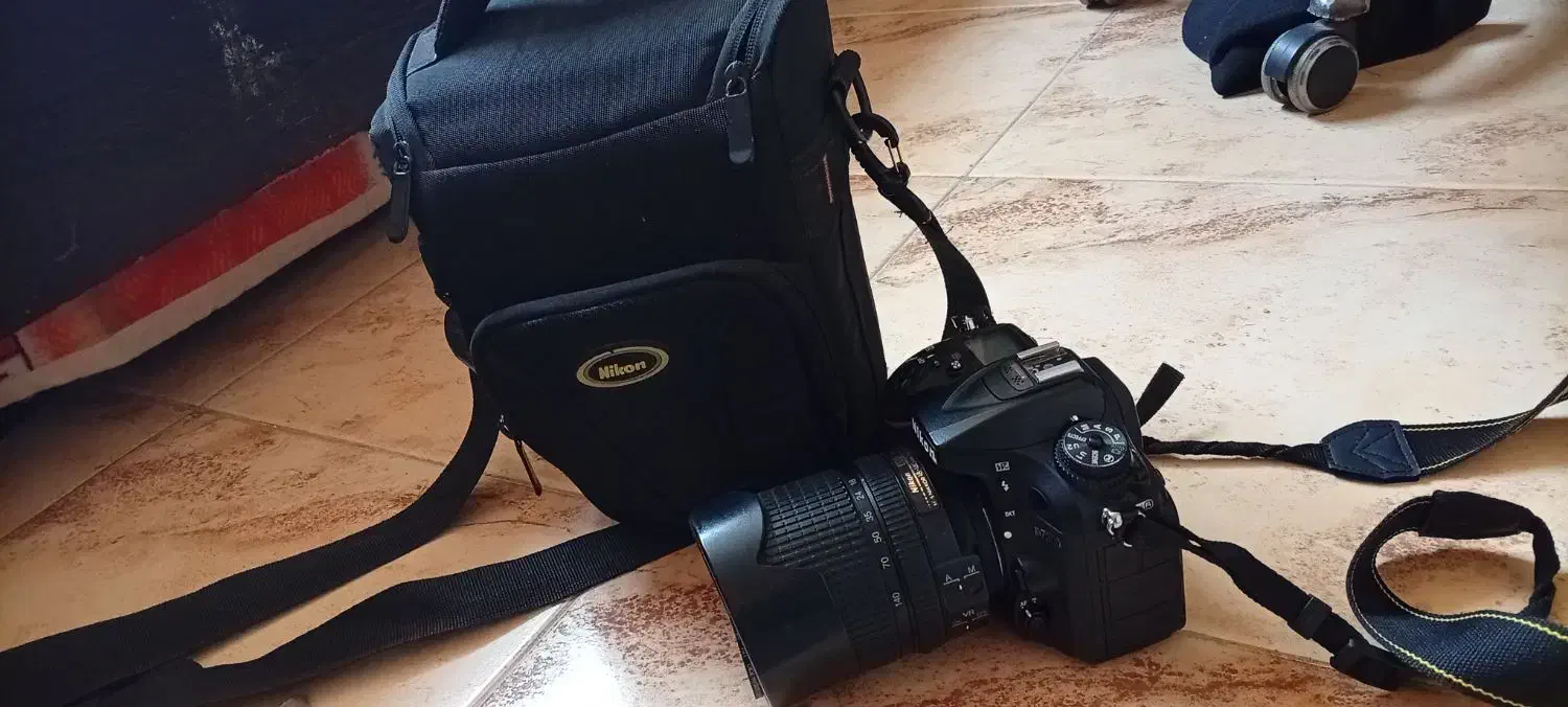 دوربین نیکون d7200.کاملا سالم و تمیـز|دوربین عکاسی و فیلم‌برداری|اصفهان, قلعه طبره|دیوار