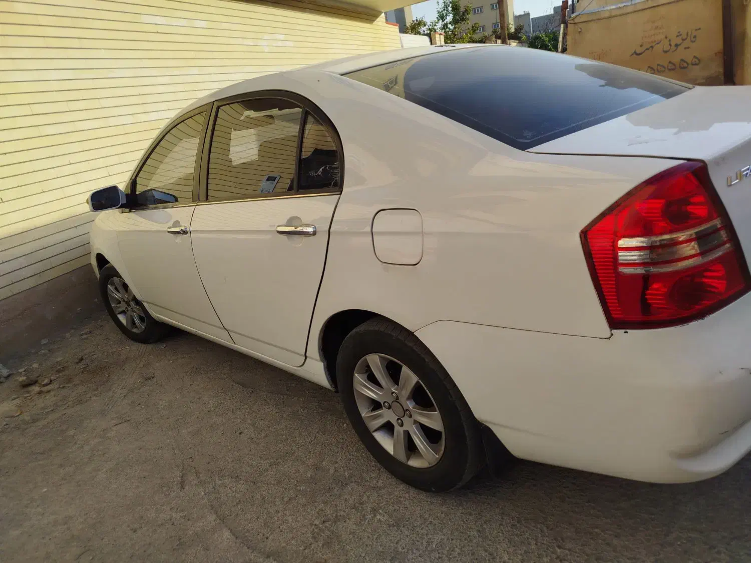 لیفان ۶۲۰ موتور بزرگ۱۸۰۰ سالم|خودرو سواری و وانت|تبریز, |دیوار