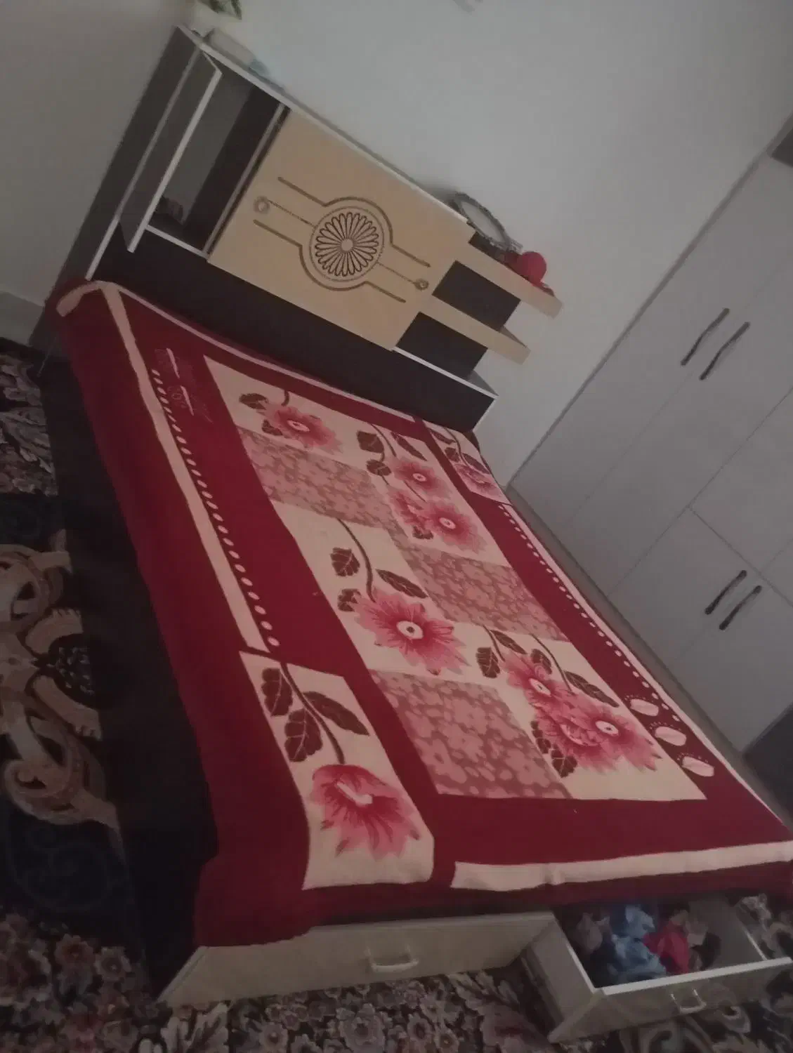 تخت خواب با تشک|تخت و سرویس خواب|یاسوج, |دیوار