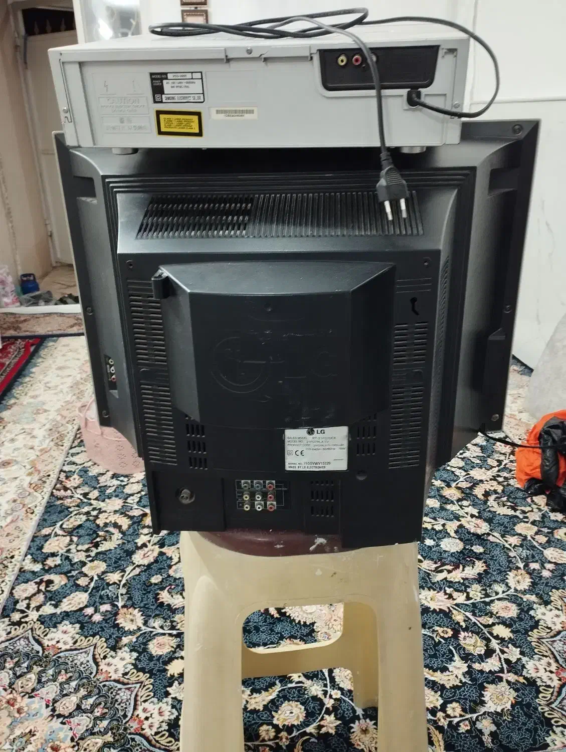 تلوزیون 29 اینچ ال جی و 22 اینچ ال جی|تلویزیون و پروژکتور|اسلام‌شهر, شهرک قائمیه|دیوار