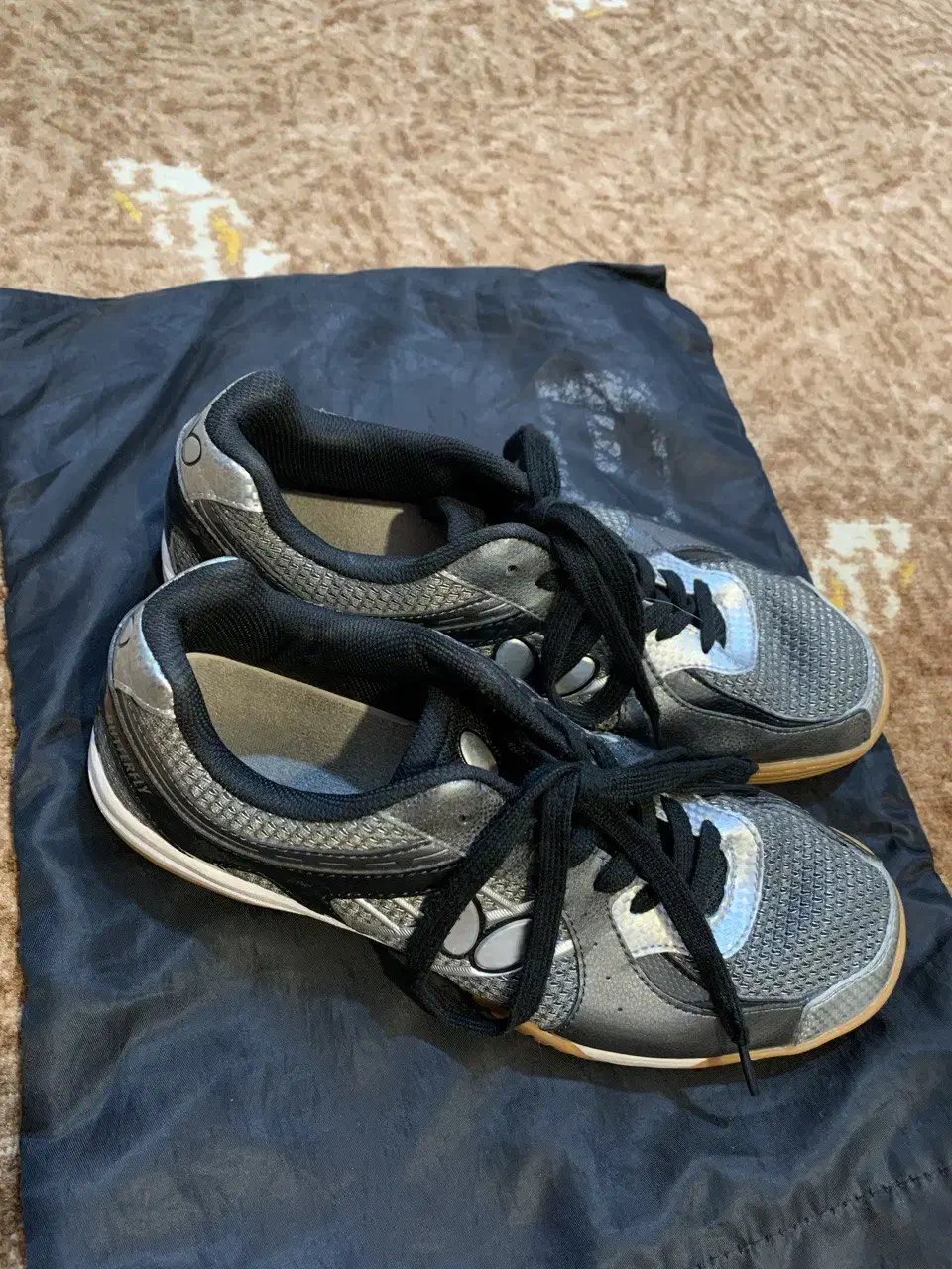 کفش اورجینال پینگ پونگ سایز ۴۲|ورزش‌های توپی|بندر ماهشهر, |دیوار