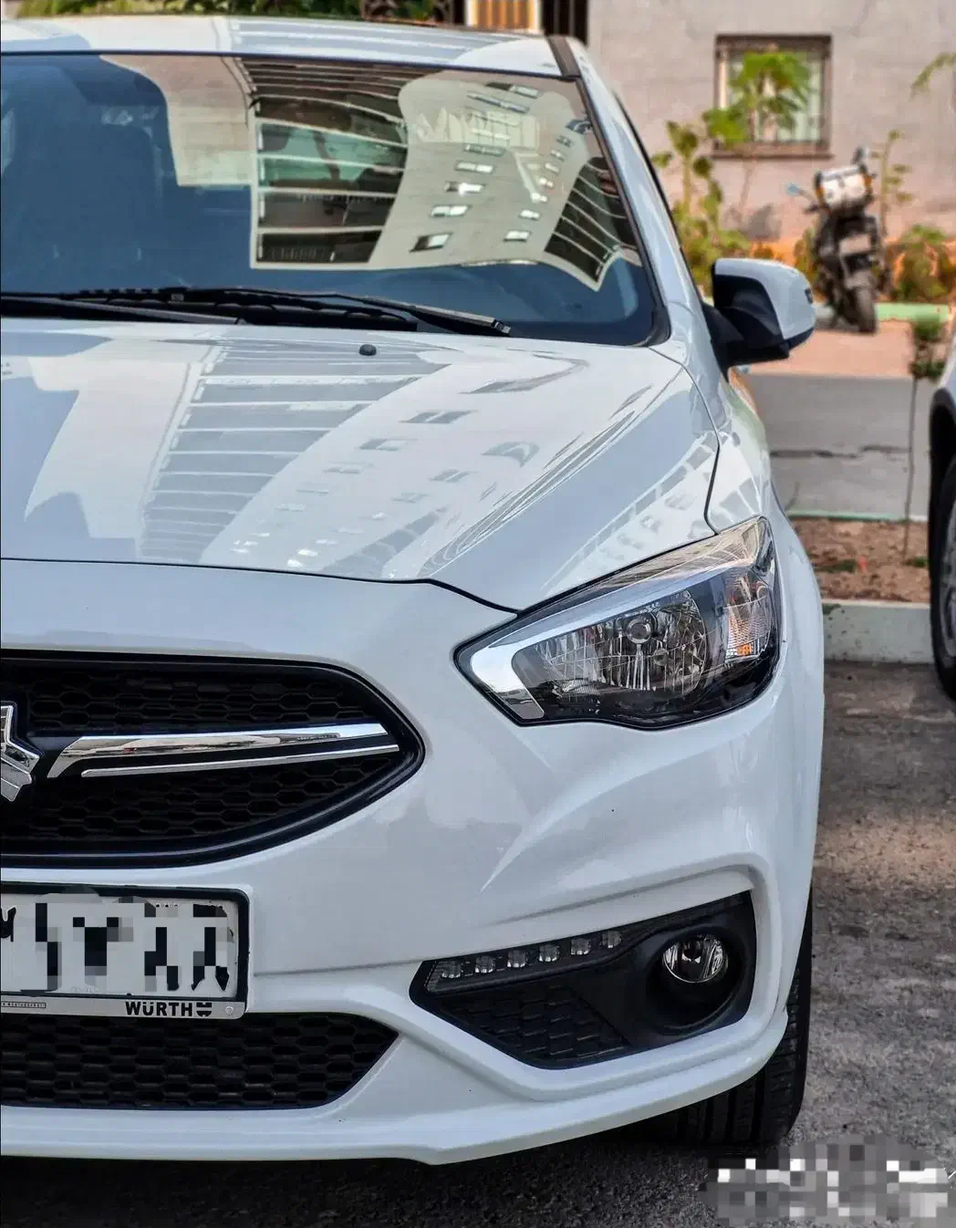 شاهین دنده ای بدون سانروف مدل 404 سفید تحویل فوری|خودرو سواری و وانت|تهران, شهرآرا|دیوار