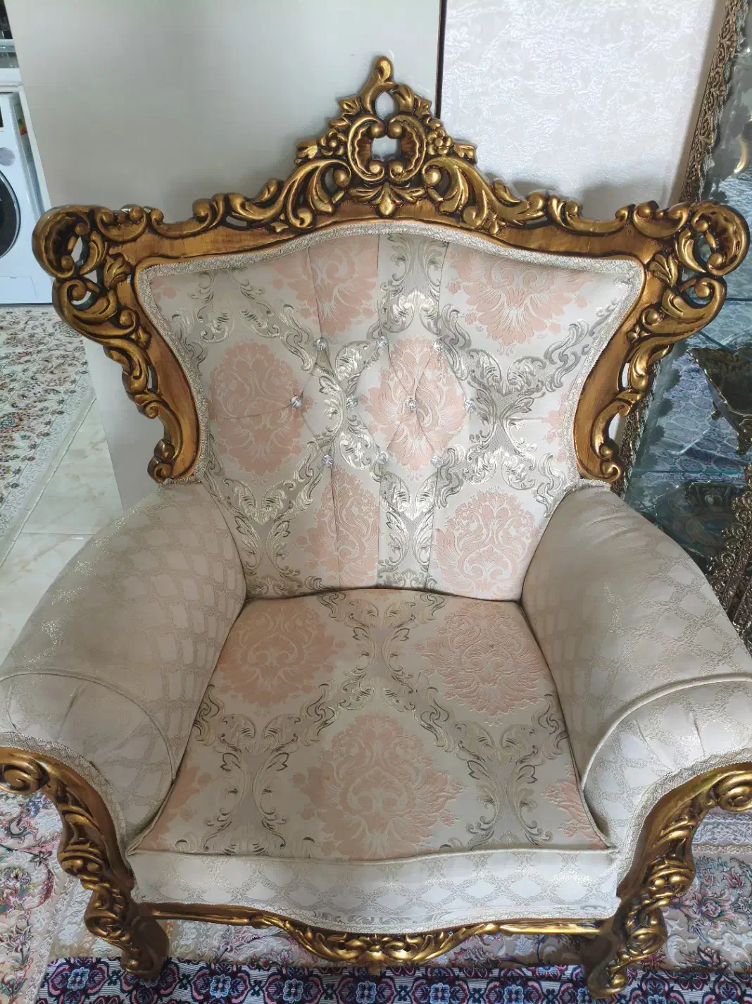 مبل 9 نفره سلطنتی|مبلمان خانگی و میز عسلی|رشت, حمیدیان|دیوار