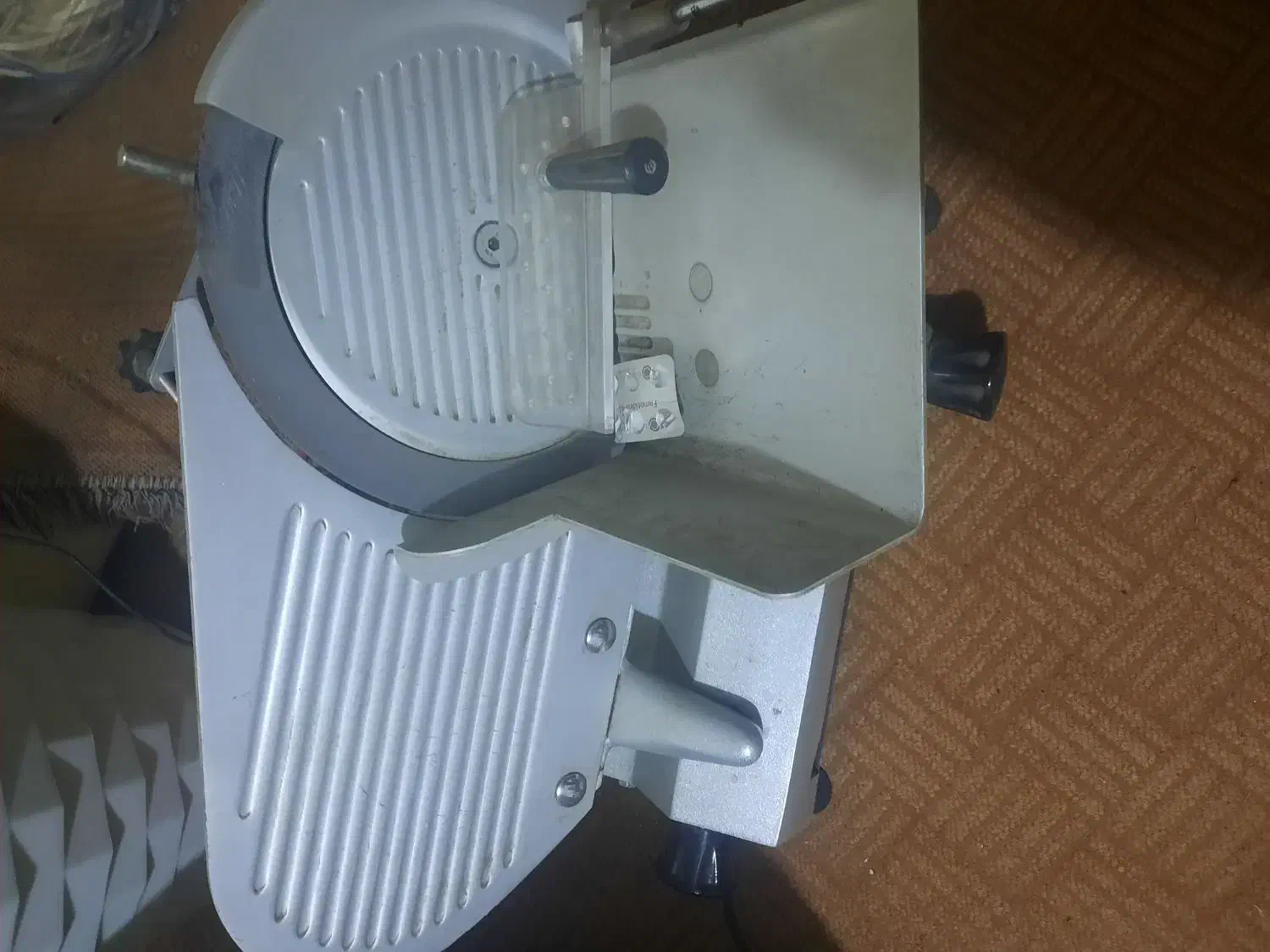 کالباس خرد کن نو|خردکن، آسیاب، غذاساز|لردگان, |دیوار