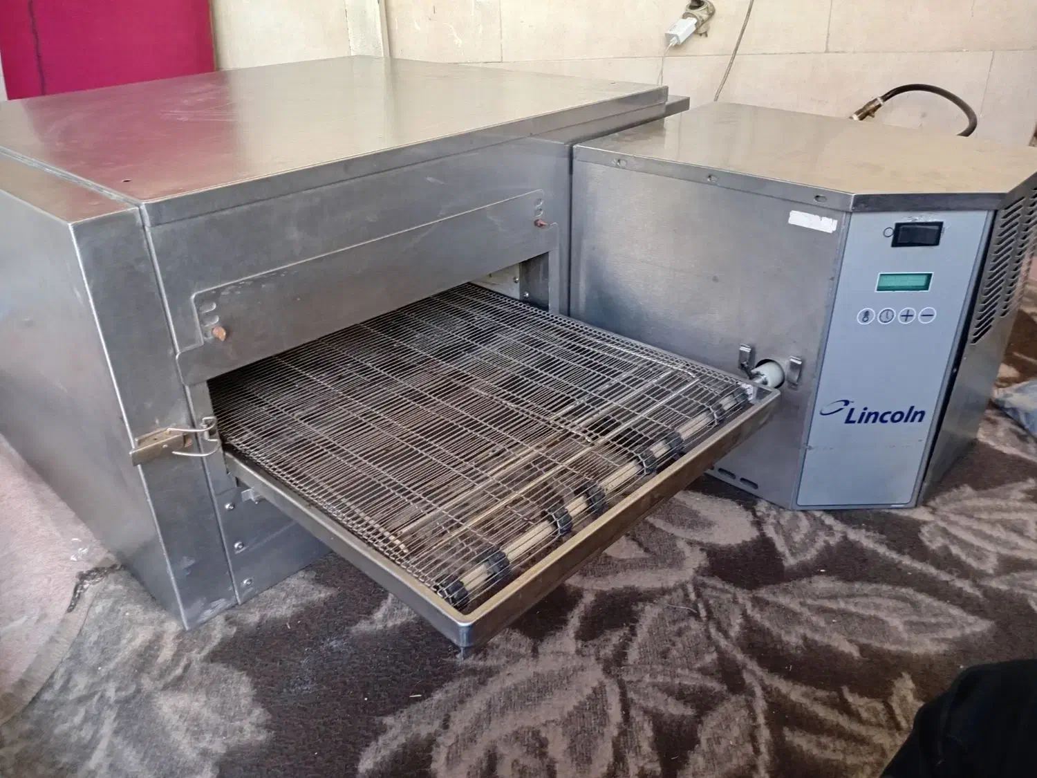 فر لینکلن ۱۱۵۴|کافی‌شاپ و رستوران|رباط‌کریم, رباط‌کریم|دیوار