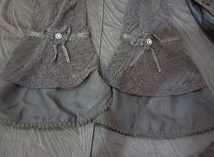 عبا. مانتو|لباس|سراوان, |دیوار