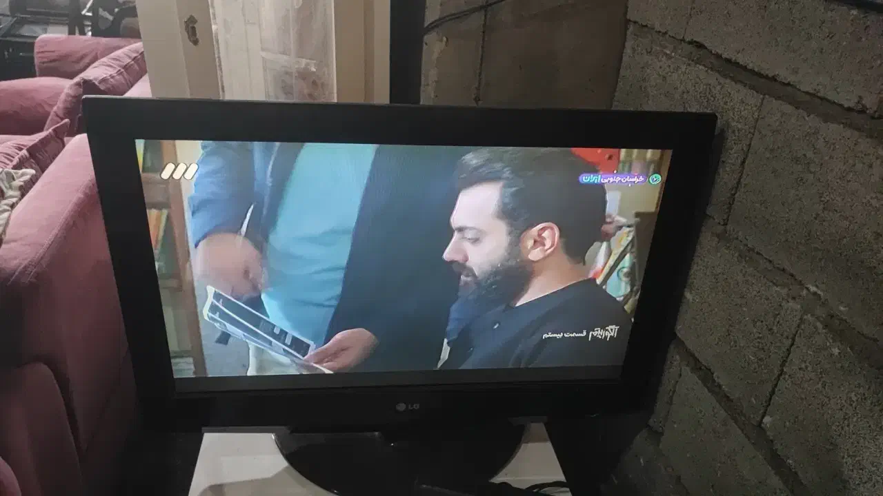 تلویزیون الجی اصل کره 32اینج درحدنونوبدون گیرنده|تلویزیون و پروژکتور|باسمنج, |دیوار