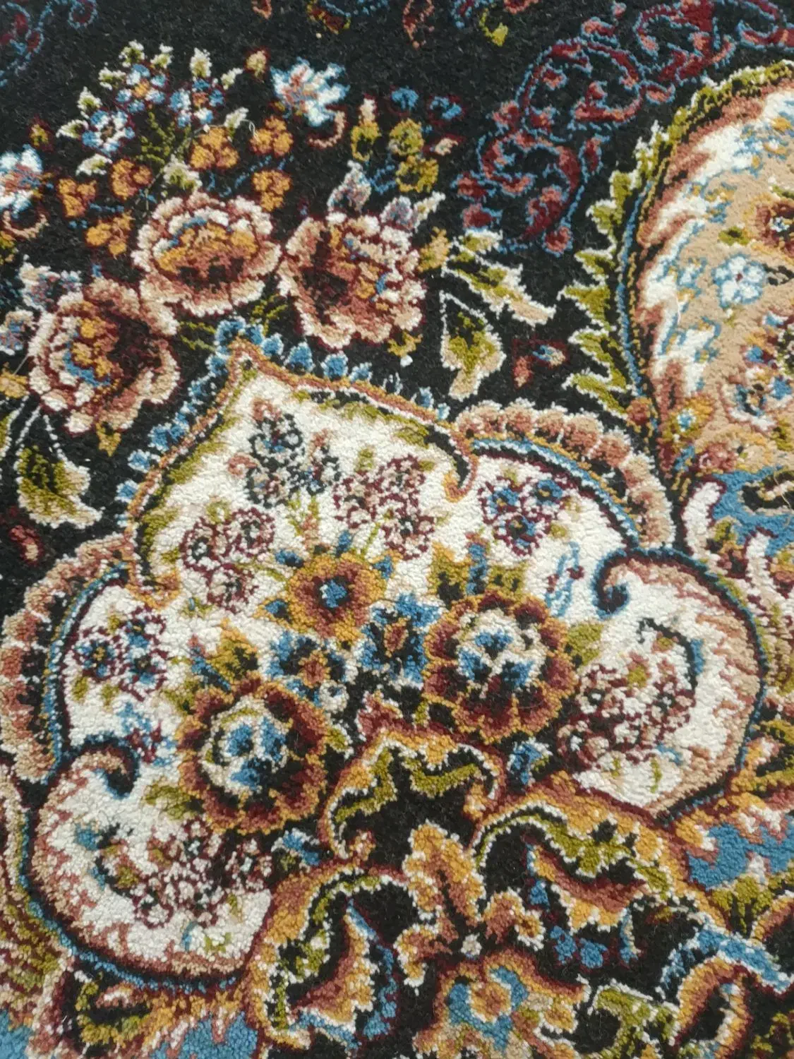 فرش ۶ متری در حد نو|فرش|کلاله, |دیوار