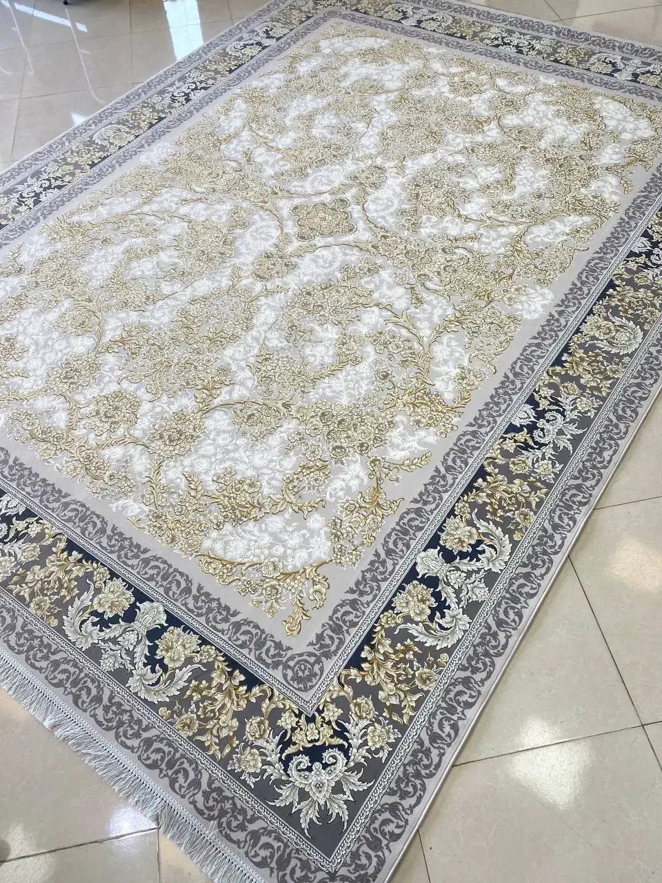 فرش 1200طرح شکوفه|فرش|بندرعباس, |دیوار