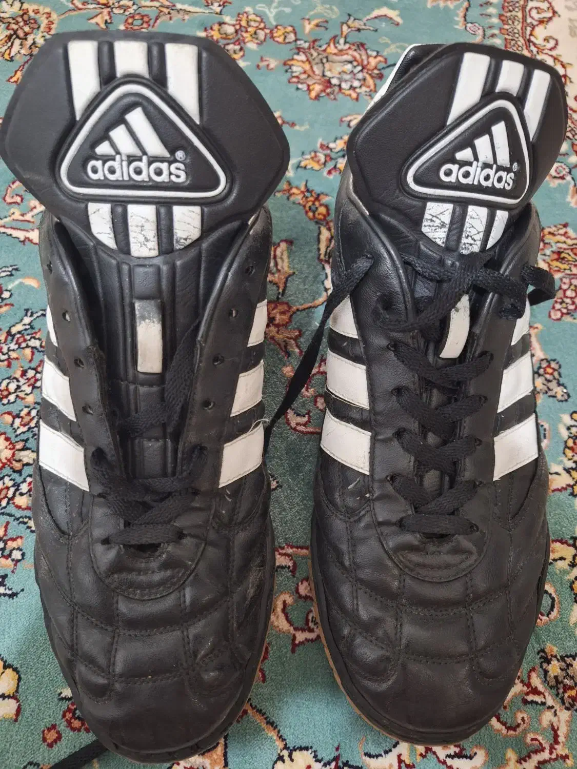 کفش سالنی ادیداس اصل|کیف، کفش، کمربند|نهاوند, |دیوار