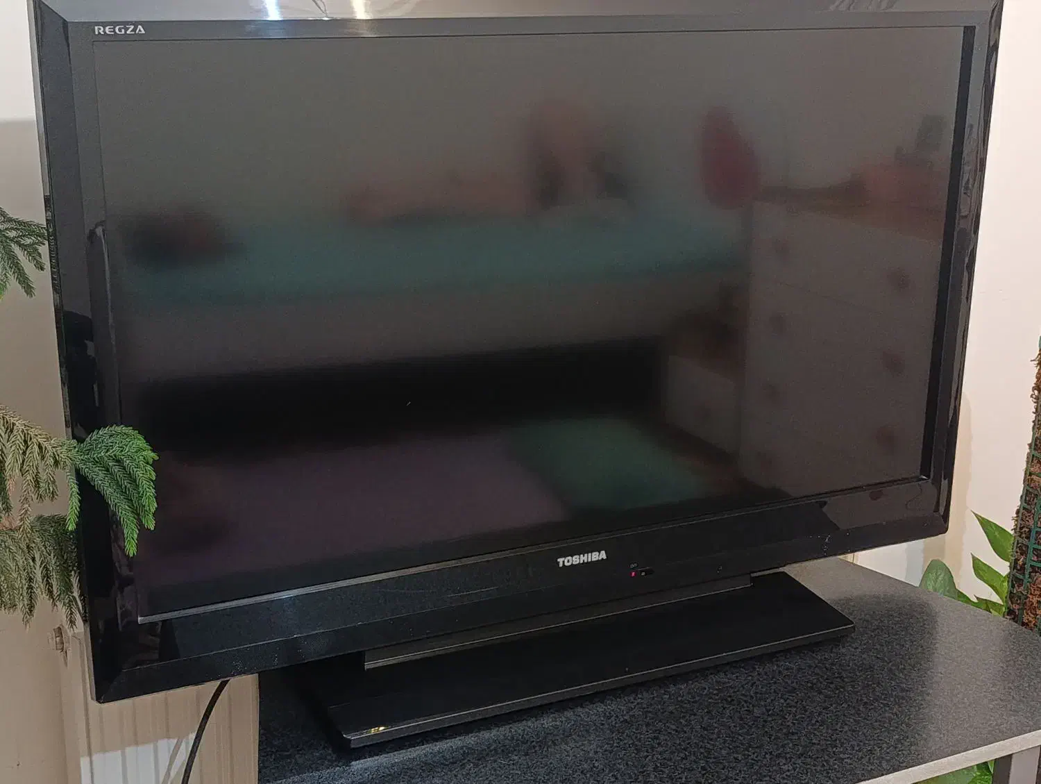 تلویزیون ال سی دی 40اینچ|تلویزیون و پروژکتور|سنندج, |دیوار