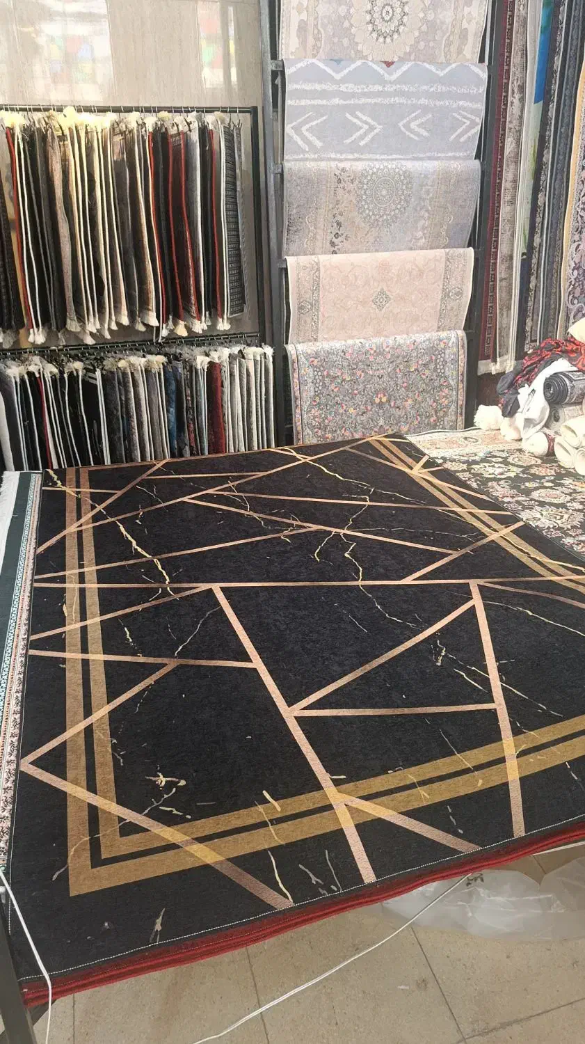 فرشینه ۴ متری مدرن اتاق خواب و آشپزخانه|فرش|اصفهان, لیمجیر|دیوار