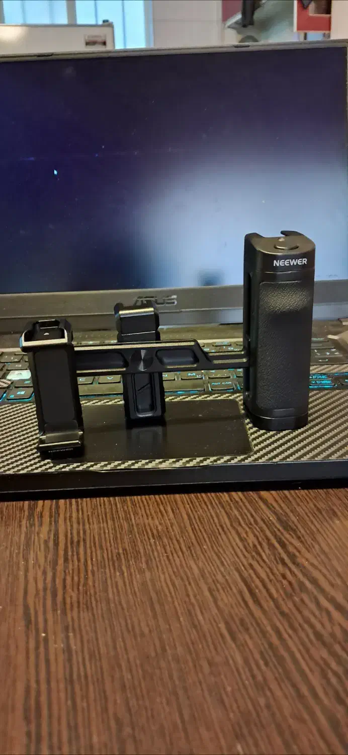 قطعه حرفه ای عکاسی و فیلم برداری|دوربین عکاسی و فیلم‌برداری|صدرا-فارس, فاز ۱|دیوار