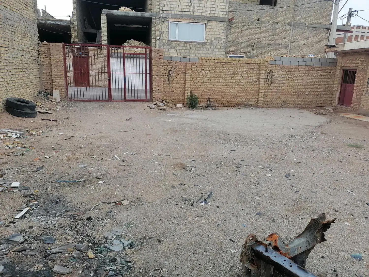 اجاره مغازه ۳۰۰ متری|اجارهٔ مغازه و غرفه|یزد, |دیوار