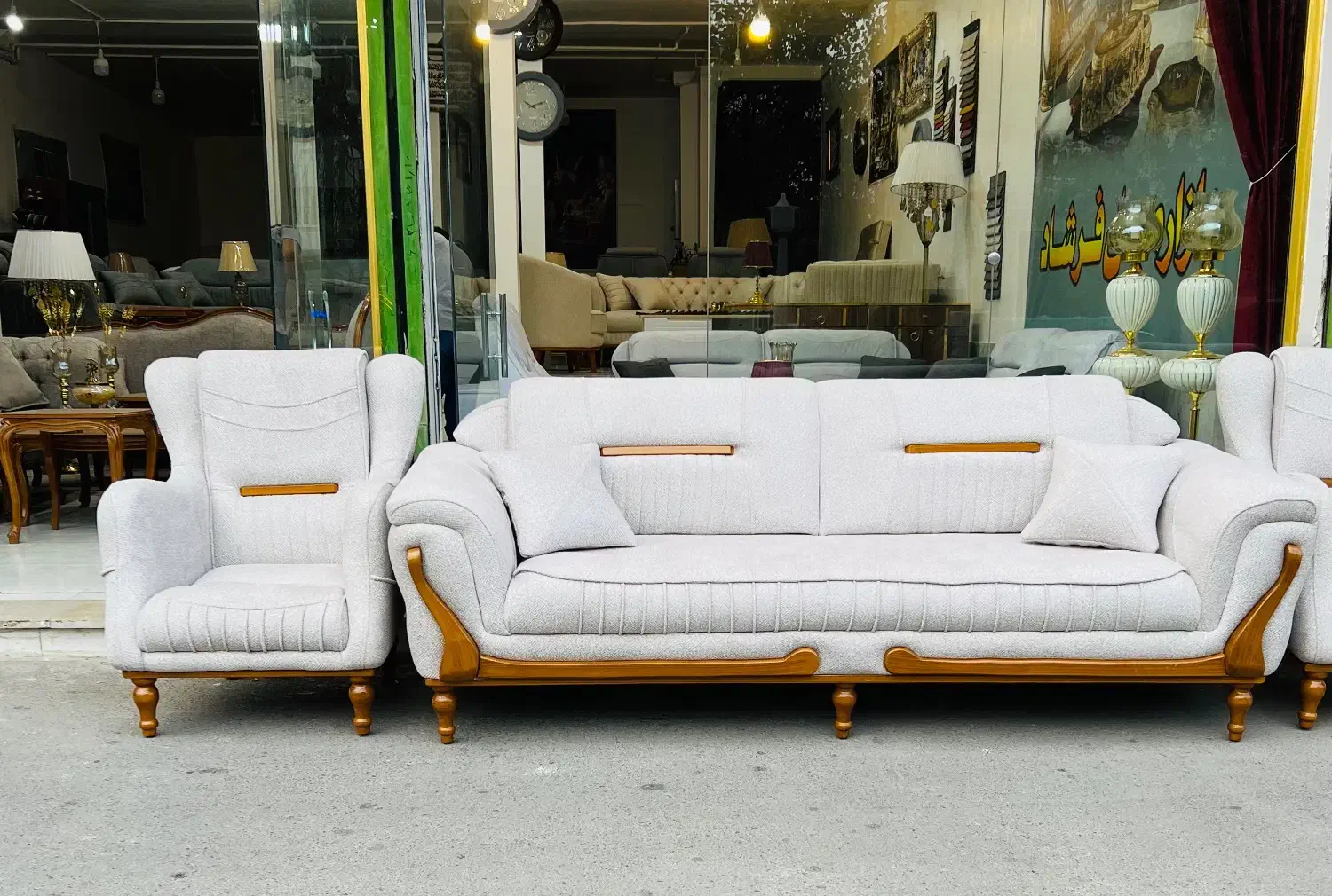 مبل ایفل. (مبل فرشاد)|مبلمان خانگی و میز عسلی|اردبیل, |دیوار