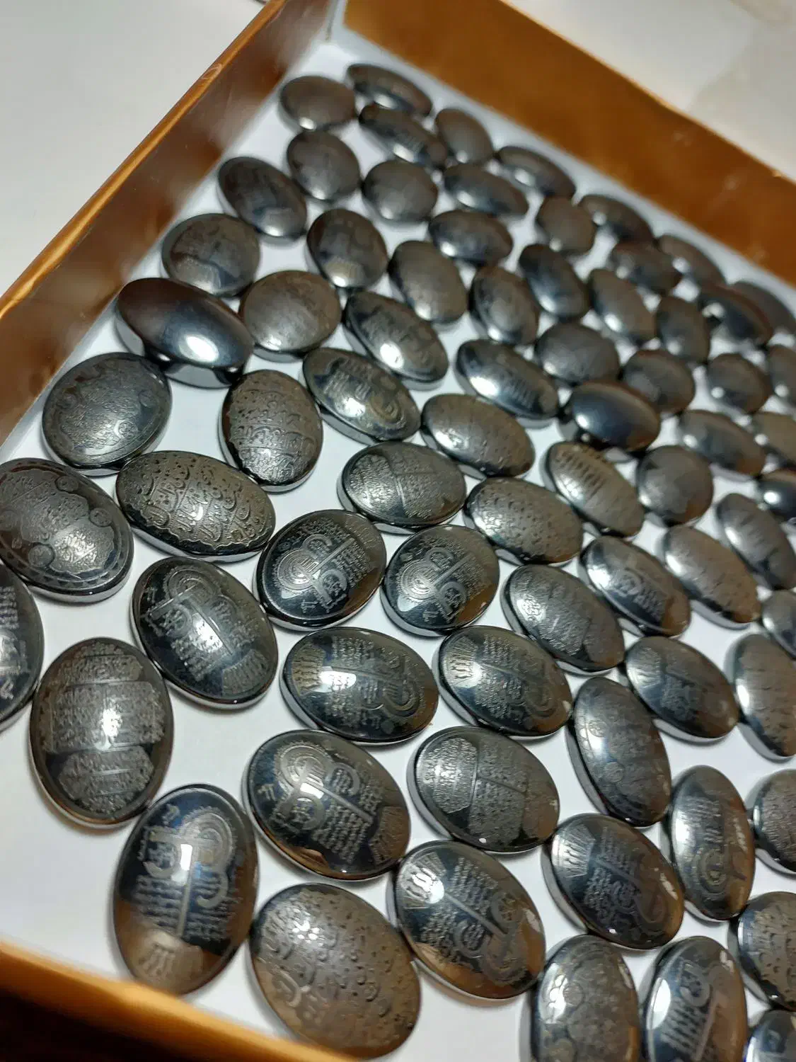 حدید صینی خطی|کلکسیون اشیاء عتیقه|مشهد, احمدآباد|دیوار