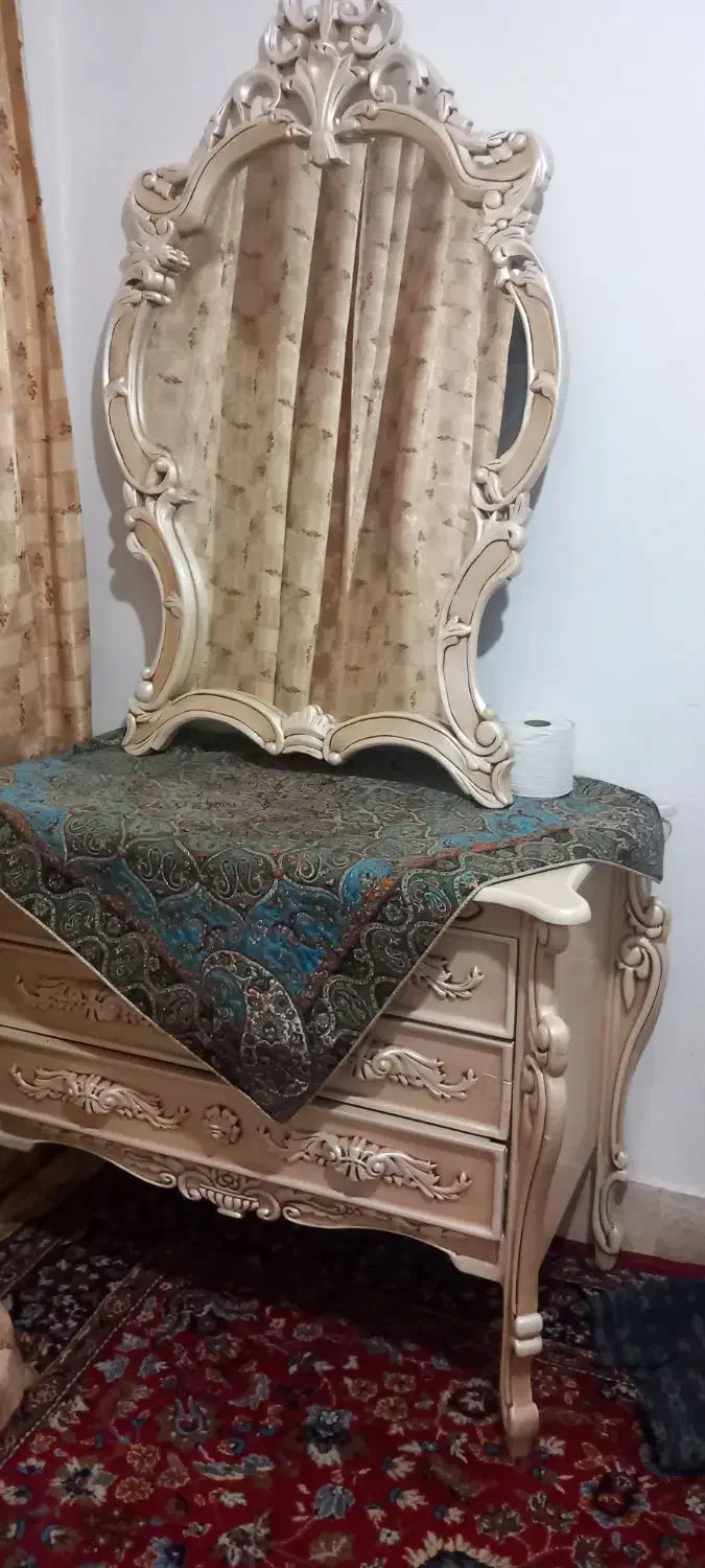 تخت خواب ۲نفره نو کار نکرده|تخت و سرویس خواب|آشتیان, |دیوار