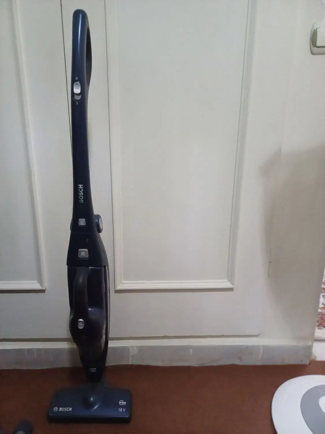 جارو شارژی بوش|جاروبرقی، جارو شارژی، بخارشو|تهران, شادمان|دیوار