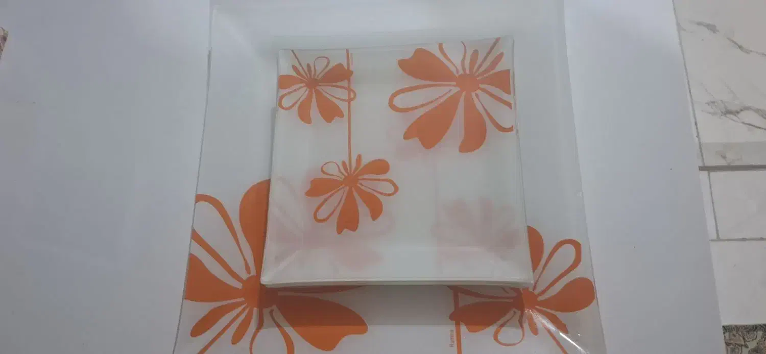 استکان آکبند دیس،بزرگ باشش عدد پیش دستی|ظروف سرو و پذیرایی|ارومیه, |دیوار