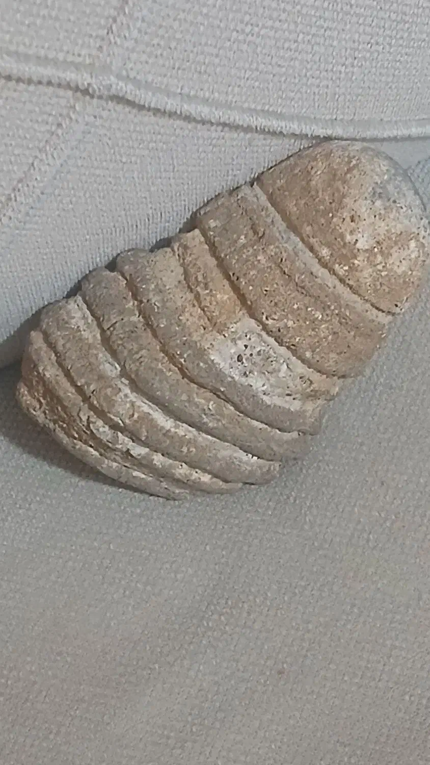 سنگ عتیقه|کلکسیون اشیاء عتیقه|رشت, شهرک آیت الله منتظری|دیوار