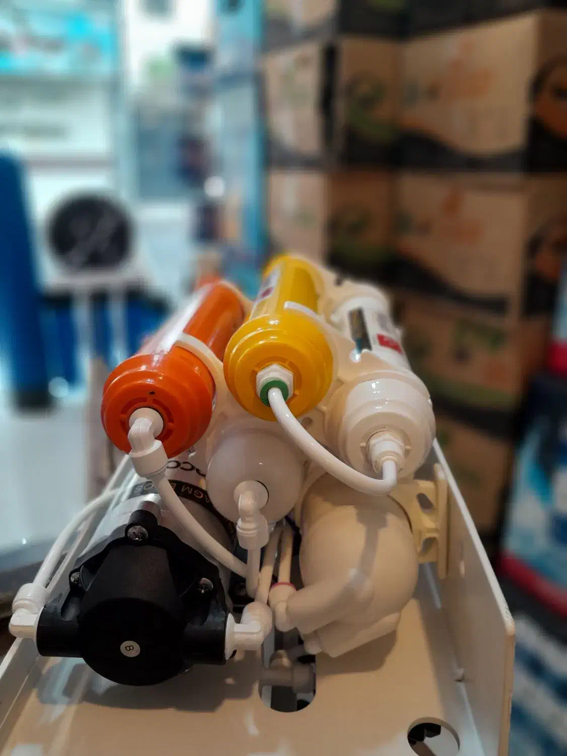 تصفیه آب 8فیلتری وارداتی گارانتی شرکتی|آب‌سردکن و تصفیه آب|رشت, پیرسرا|دیوار