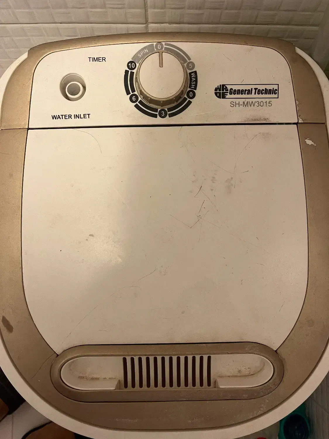 لباس شویی کوچک|ماشین لباسشویی و خشککن لباس|رشت, چله خانه|دیوار