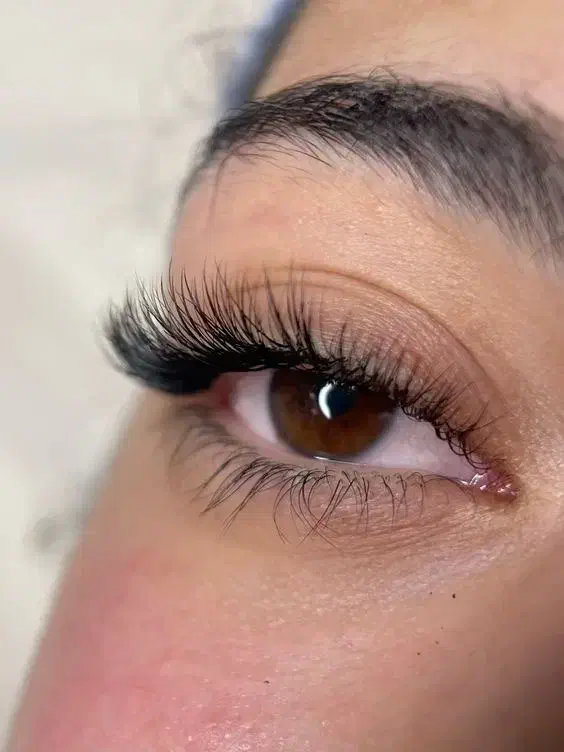 اکستنشن مژه|خدمات آرایشگری و زیبایی|قم, زنبیل آباد|دیوار