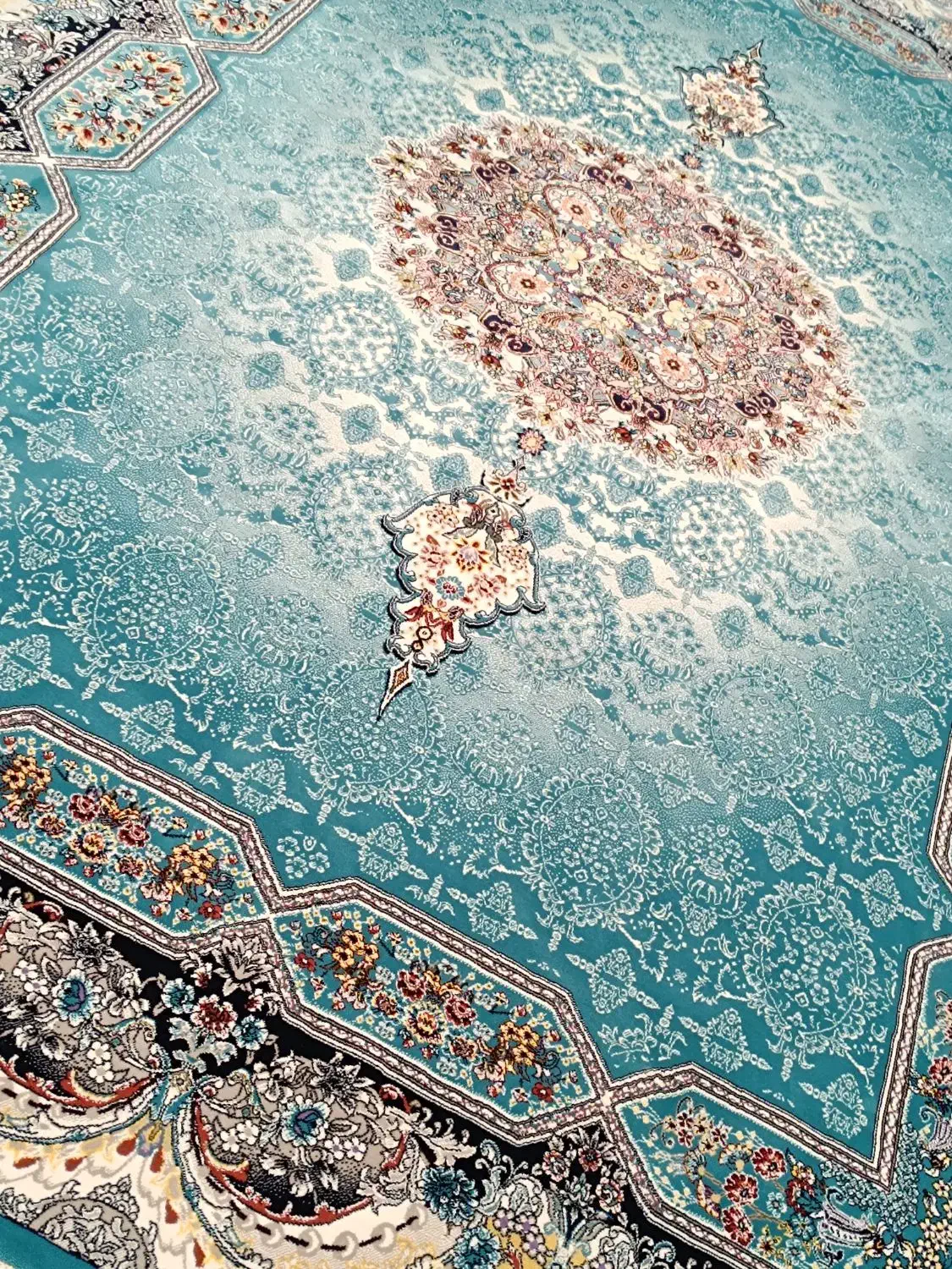 فرش عقیق 6 متری ۲ عدد پادری در حد نوع با ضمانت|فرش|هشتگرد, شهرک ولیعصر (مهستان)|دیوار