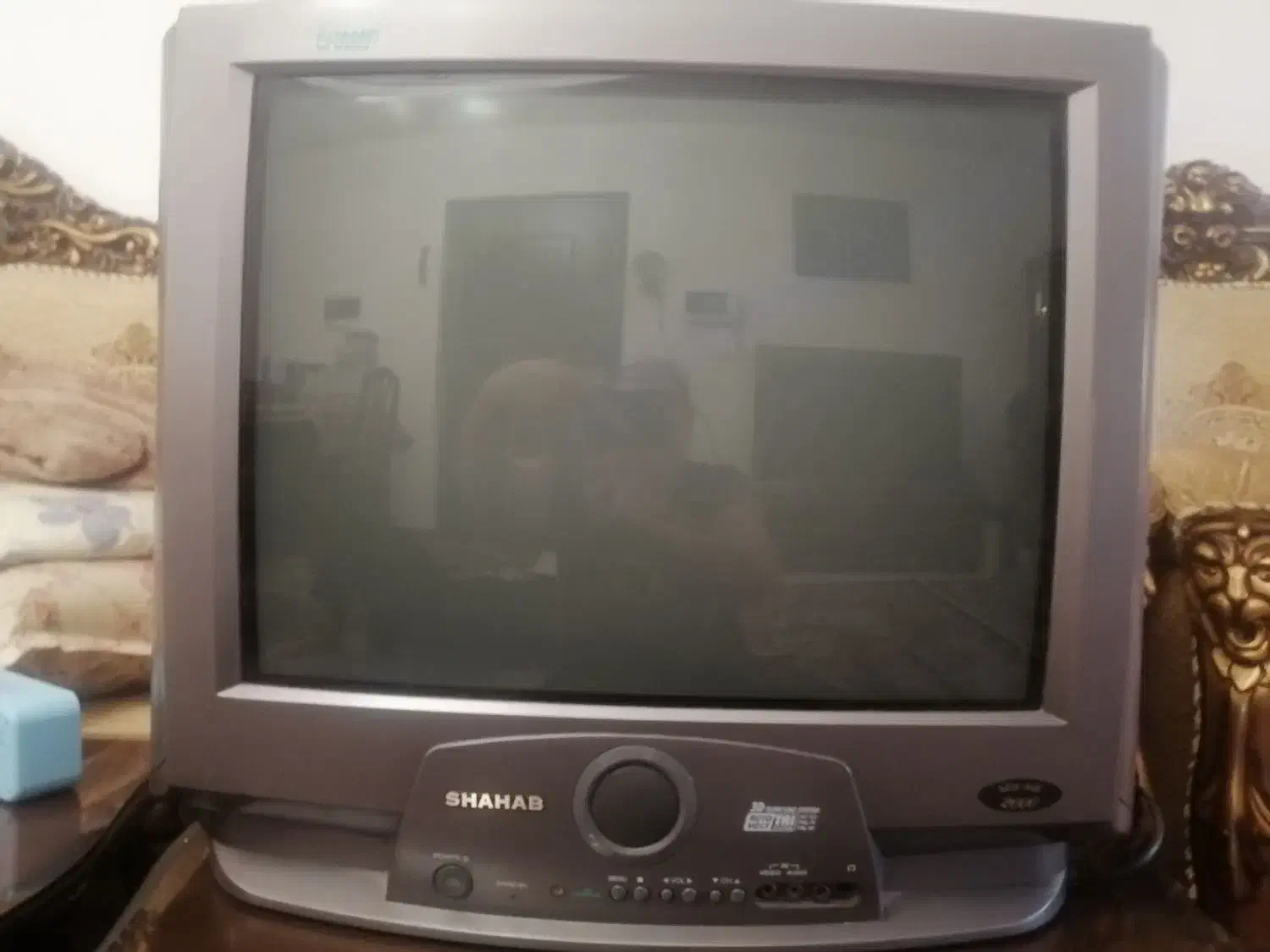 تلویزیون|تلویزیون و پروژکتور|اراک, |دیوار