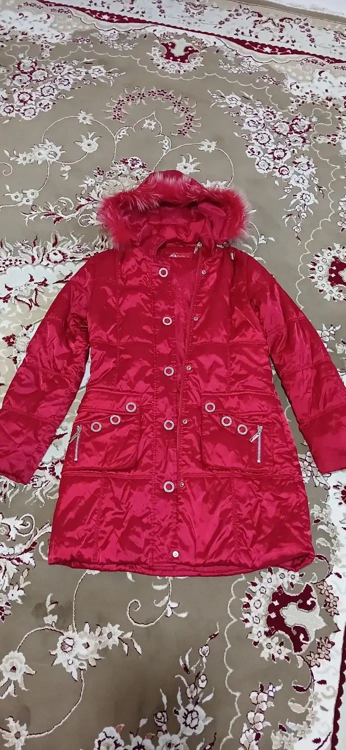 مشکی زنانه وقرمز بچگانه|لباس|خرم‌آباد, |دیوار