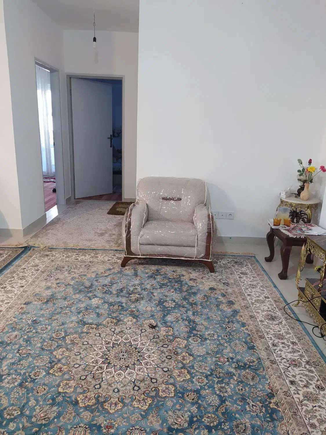 کاورژلاتینی  و روکش پارچه ای|مبلمان خانگی و میز عسلی|آستانه اشرفیه, |دیوار