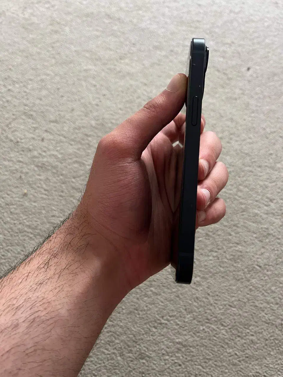 آیفن ۱۳ نرمال|موبایل|نور, |دیوار