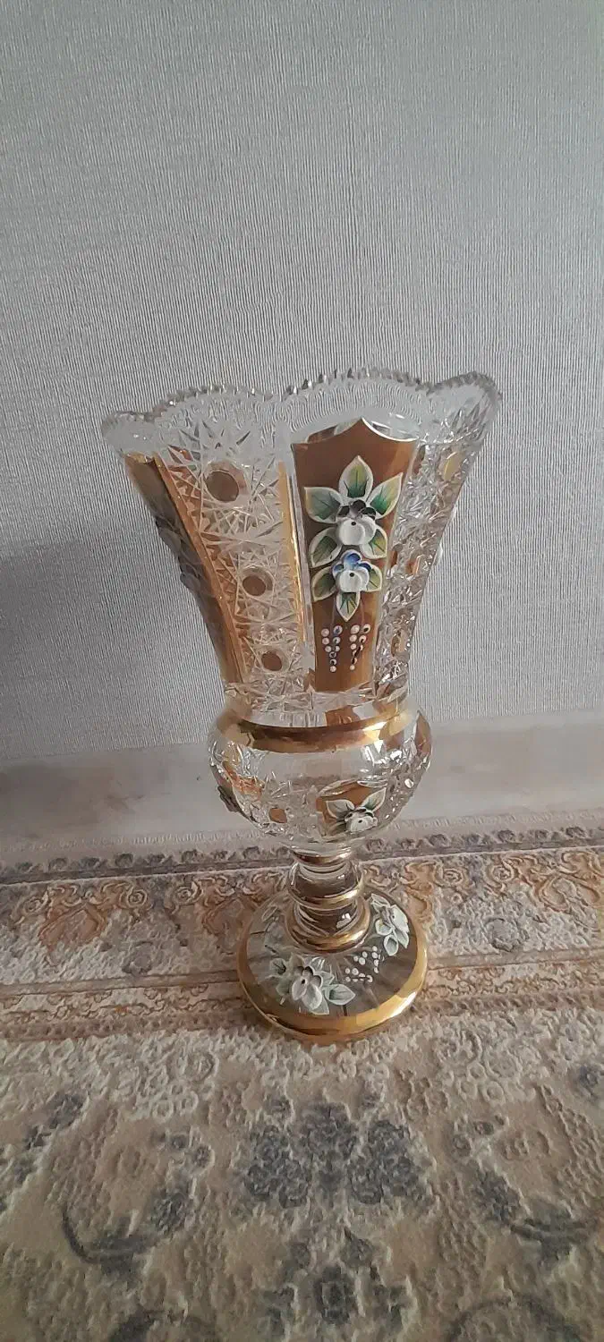 ظروف چک طلا کوب|ظروف سرو و پذیرایی|اصفهان, باغ فدک|دیوار