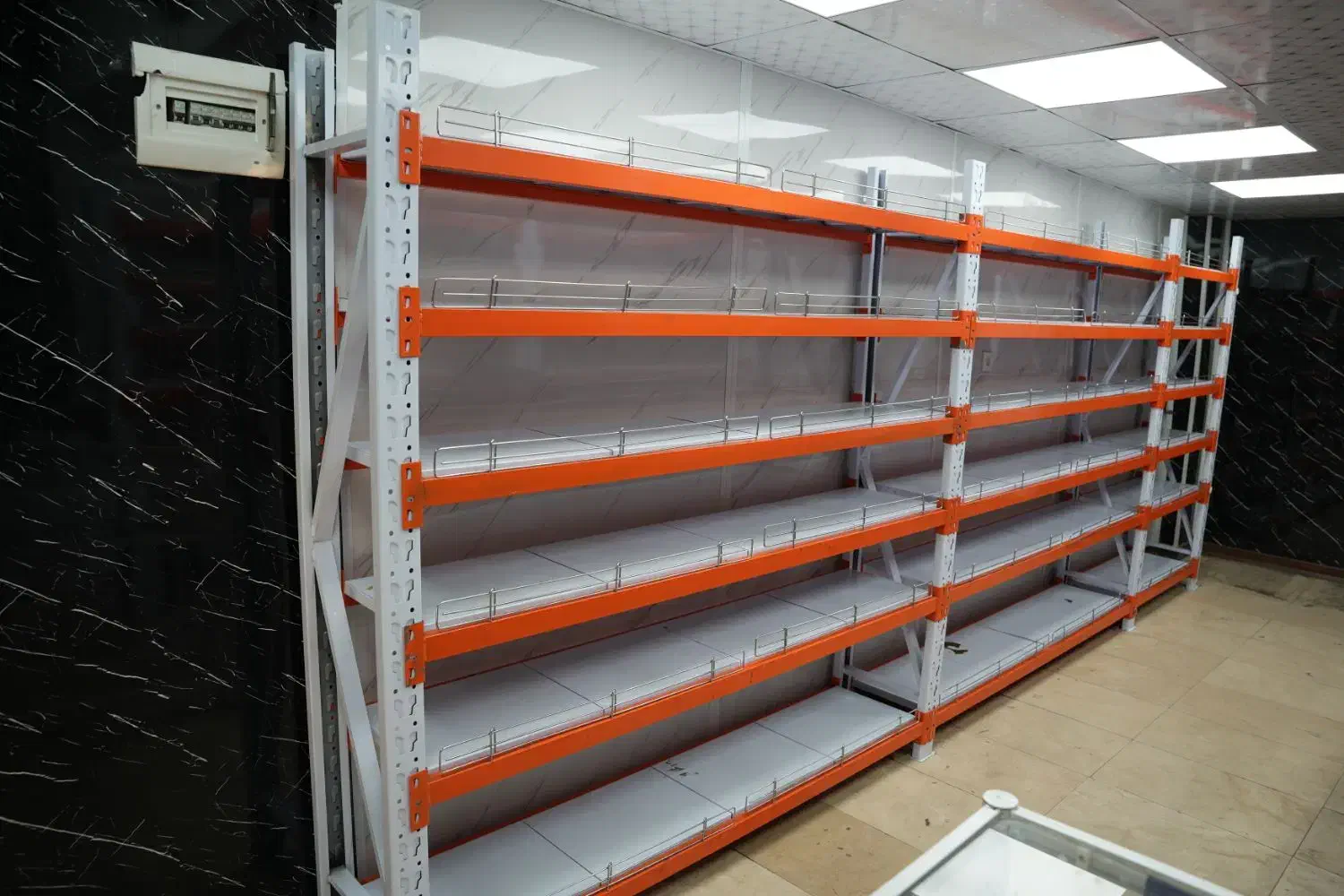 قفسه فروشگاهی ویترین|فروشگاه و مغازه|تهران, زنجان جنوبی|دیوار