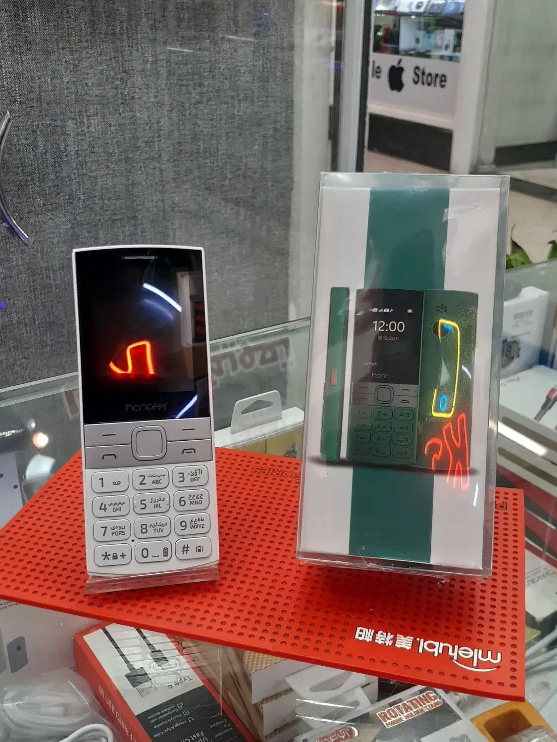 انواع گوشی ساده VERTU و OTEL و HANOFER|موبایل|فردیس, فردیس|دیوار