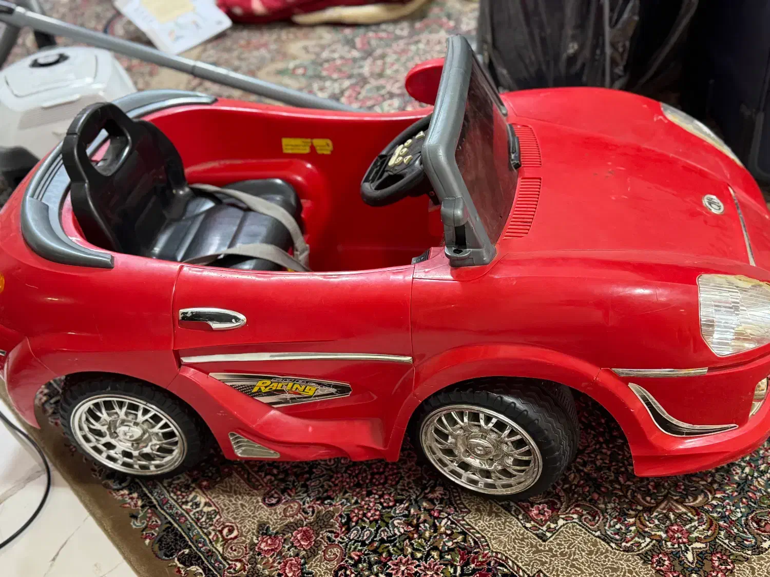 ماشین شارژی|اسباب‌بازی بچه|فردوس (خراسان), |دیوار