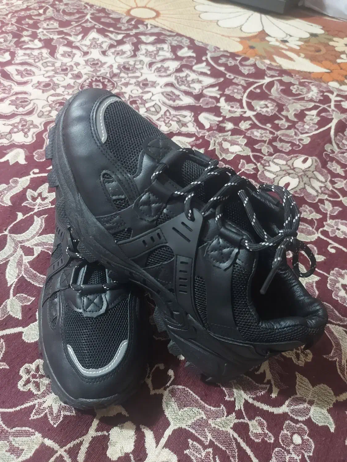 کتونی خارجی کاملا نو|کیف، کفش، کمربند|تهران, سلسبیل شمالی|دیوار